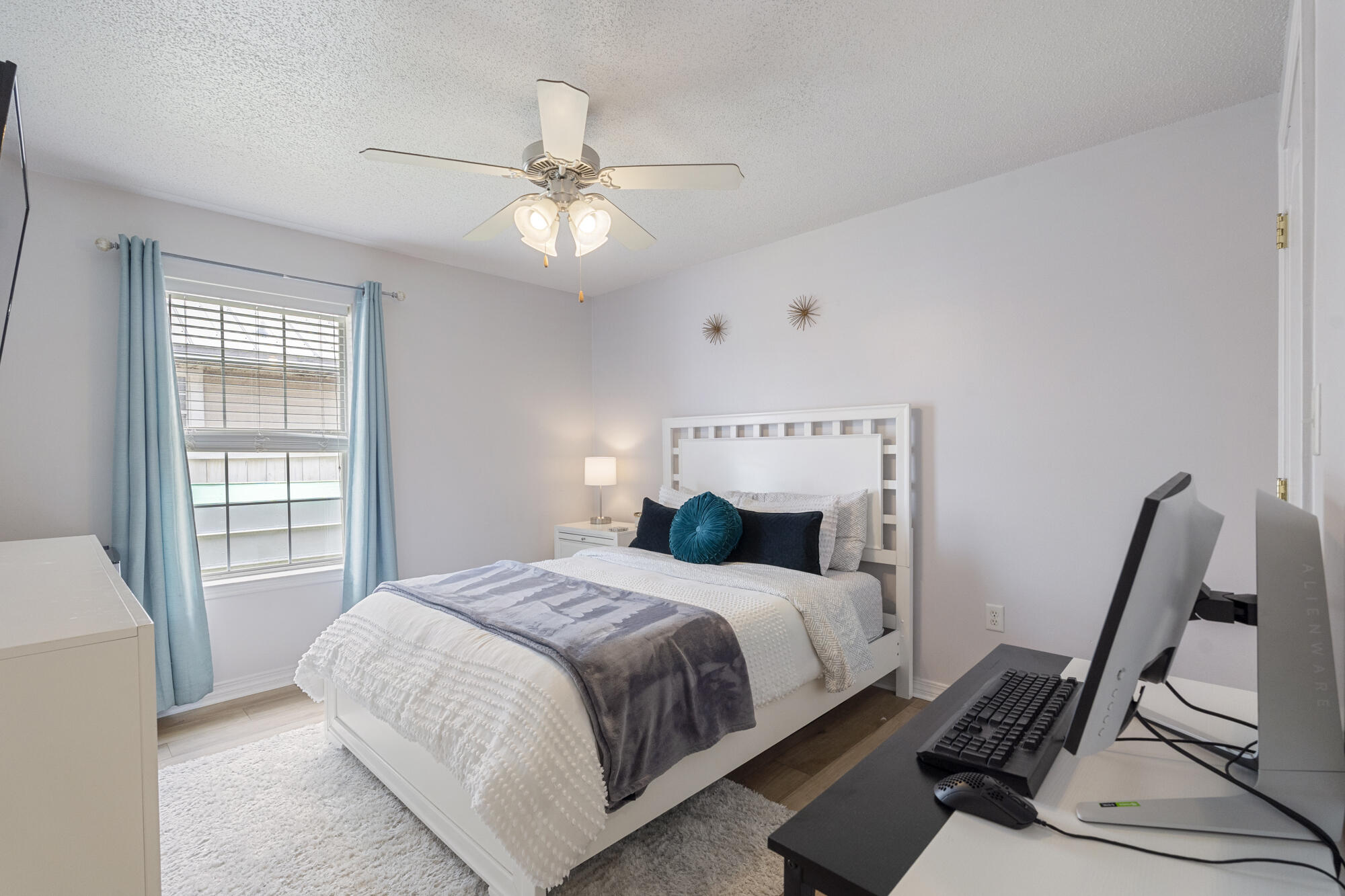 DRIFTWOOD ESTATES - Residential