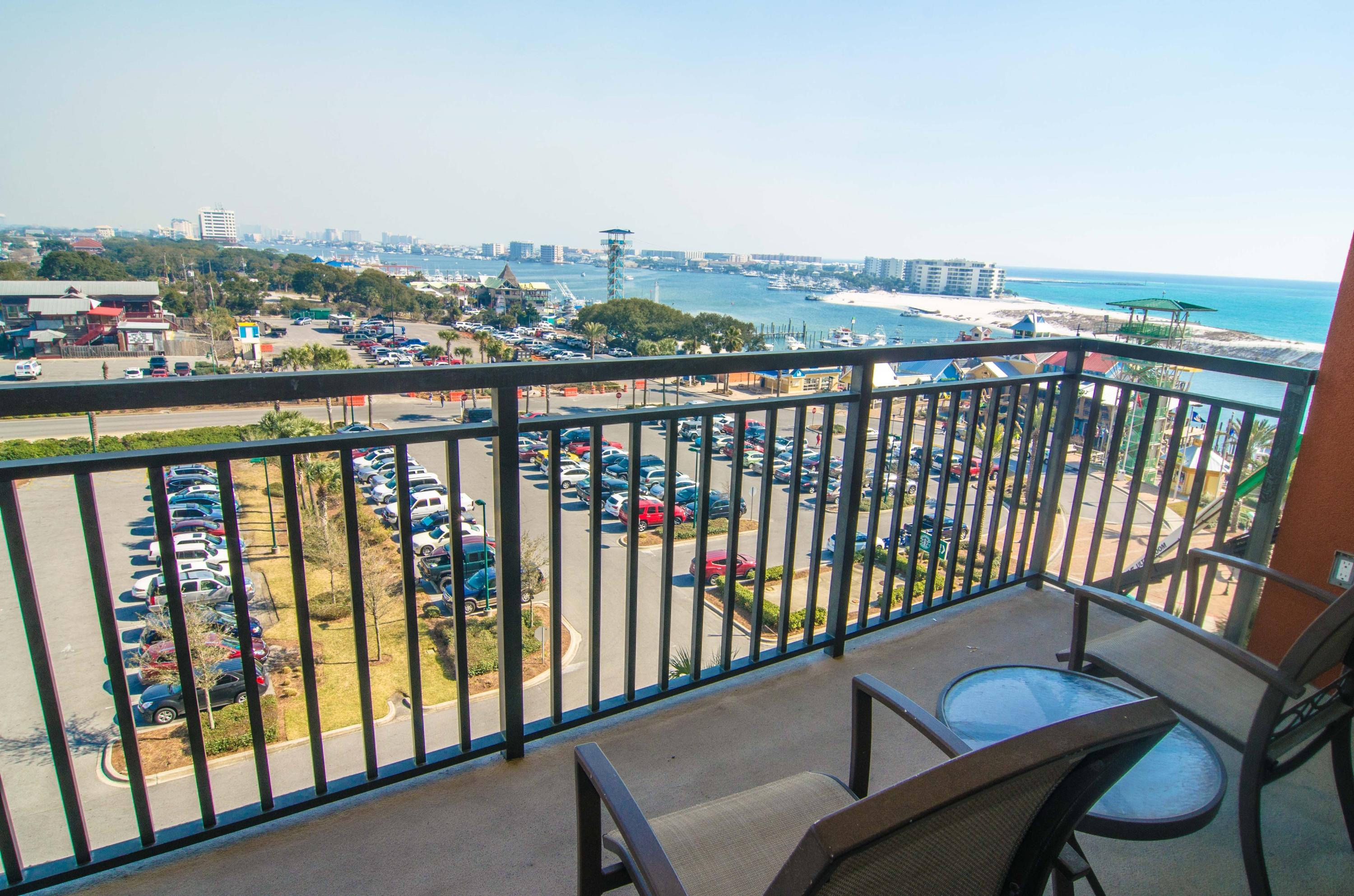 EMERALD GRANDE - Residential