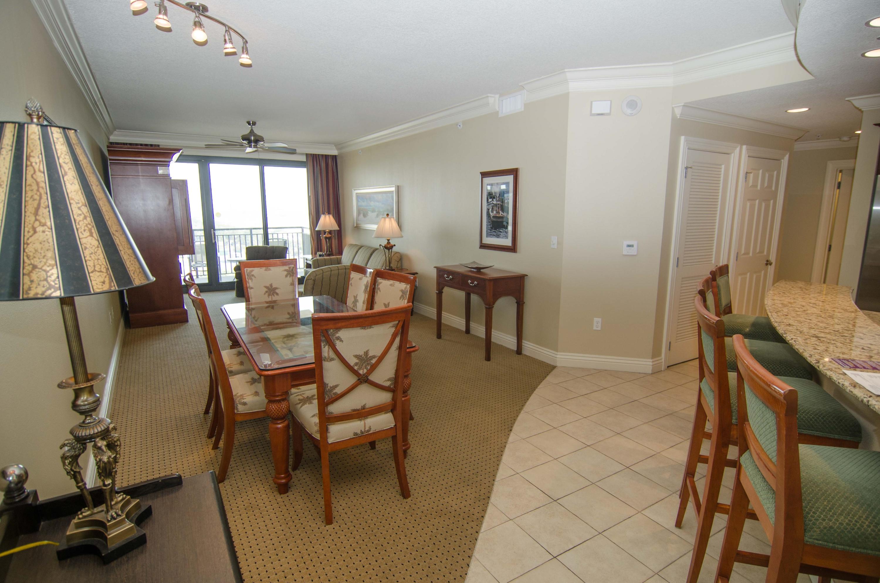 EMERALD GRANDE - Residential