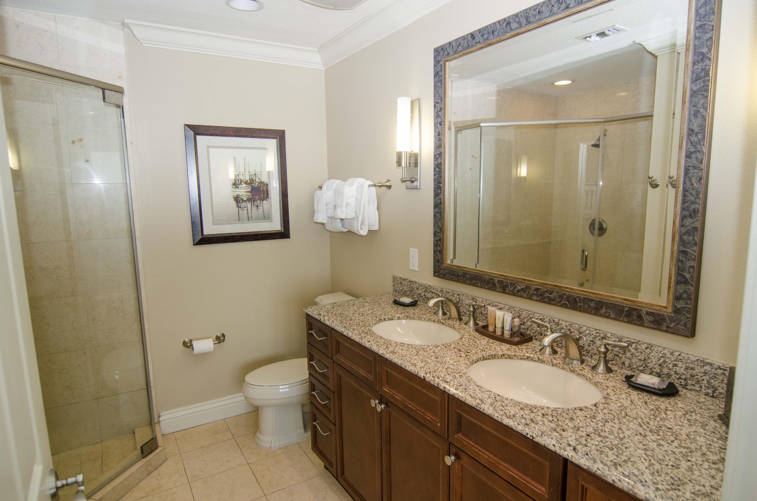 EMERALD GRANDE - Residential