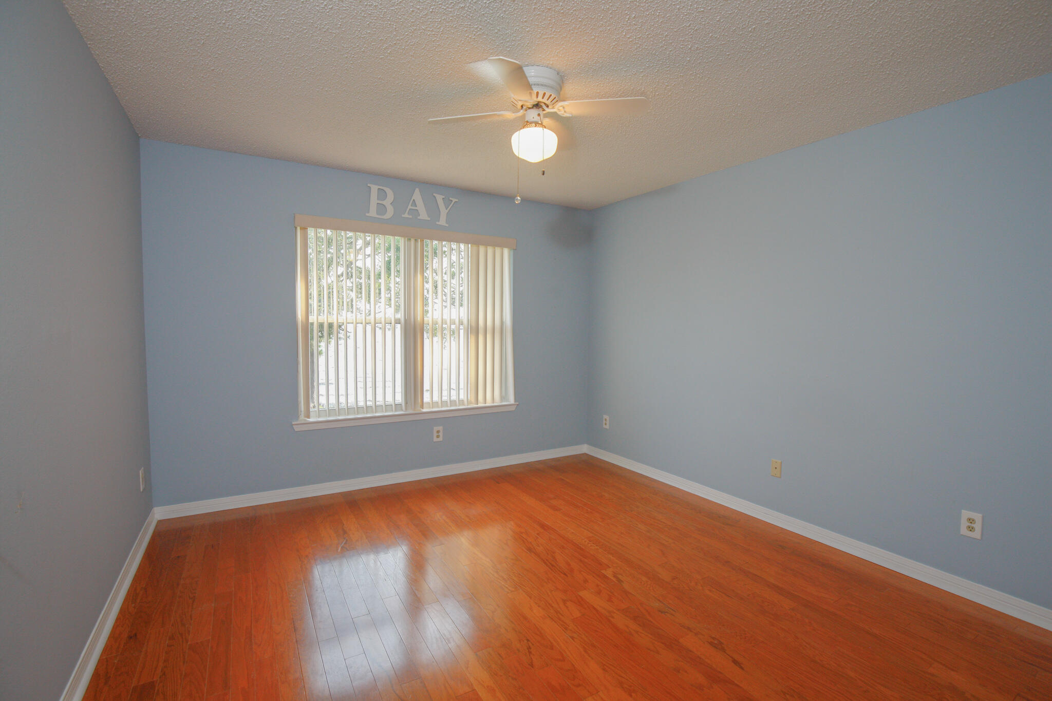 BAY FOREST - Residential