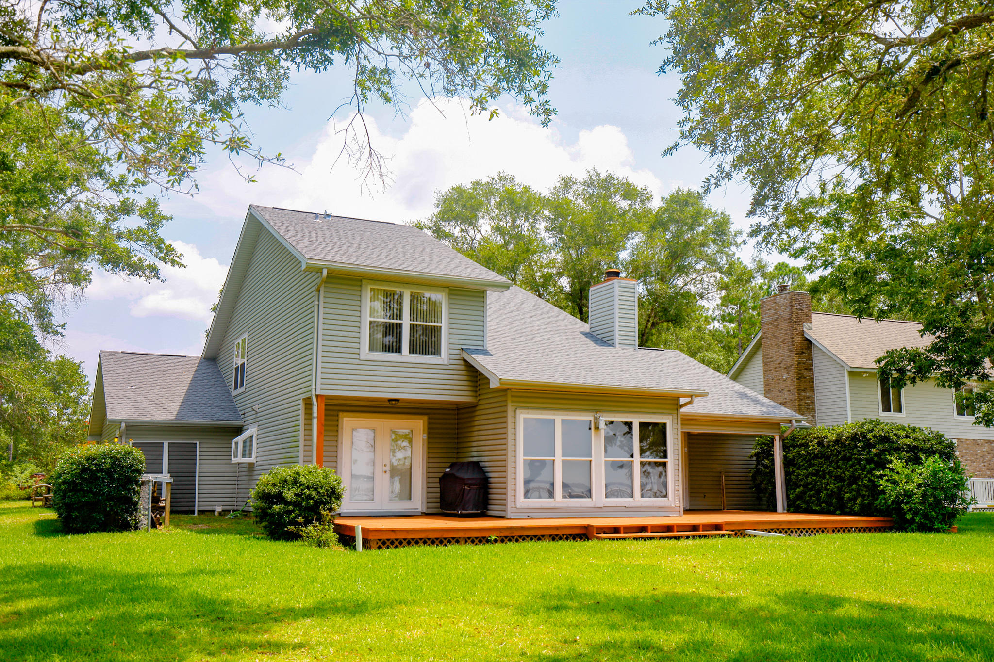 BAY FOREST - Residential