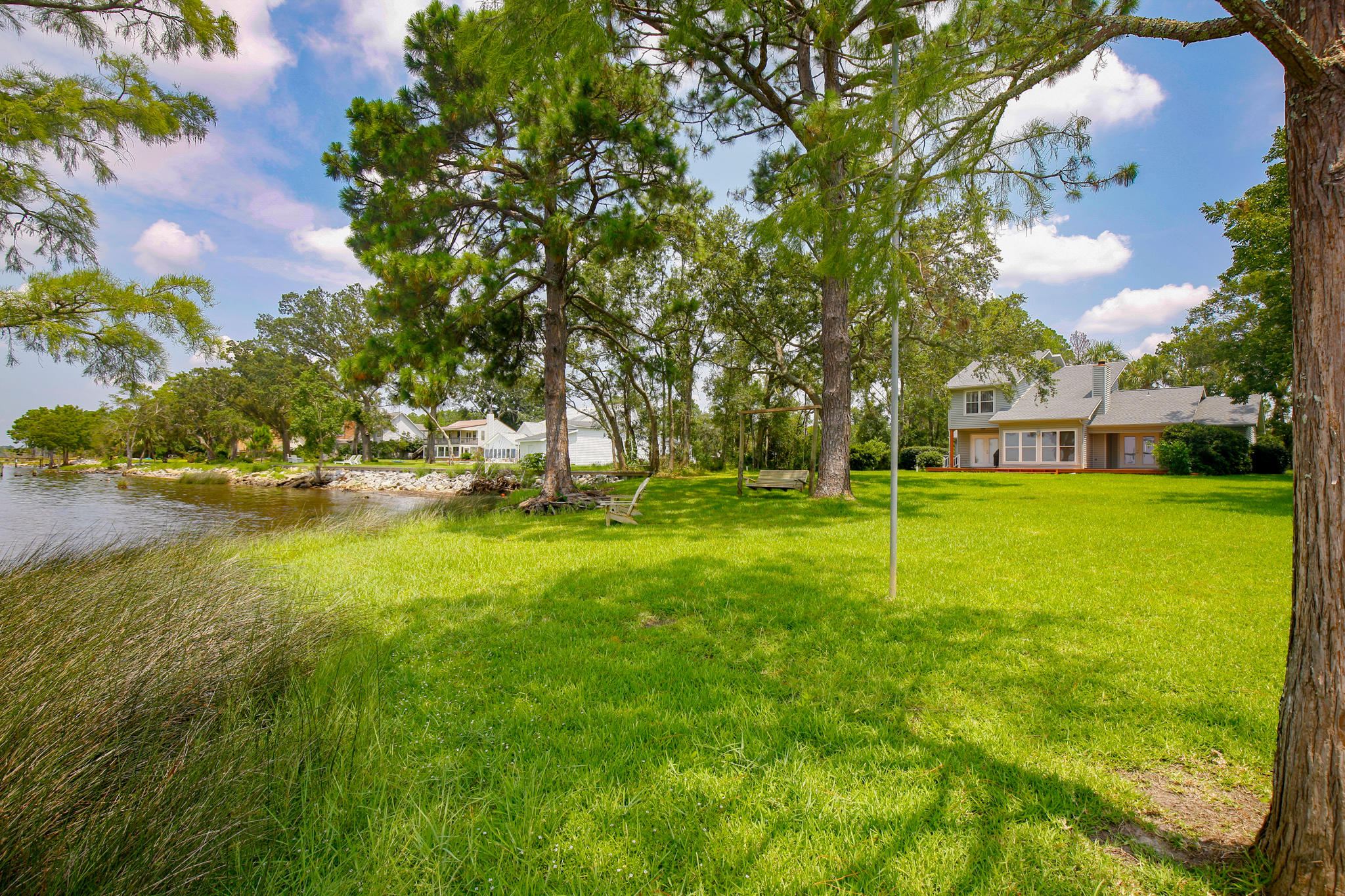 BAY FOREST - Residential