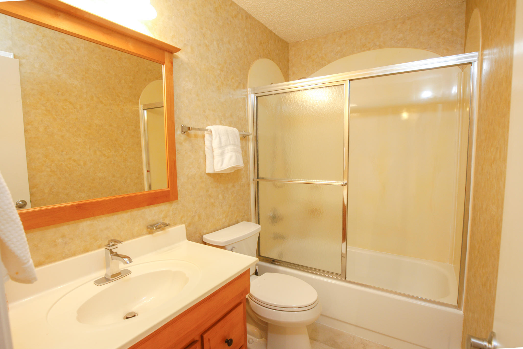 BAY FOREST - Residential