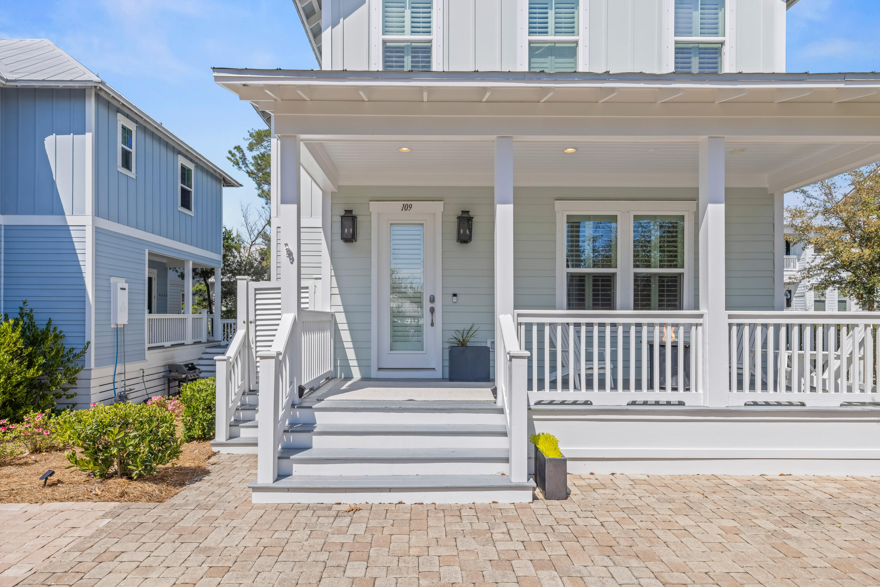 HIGHLAND PARKS - Residential