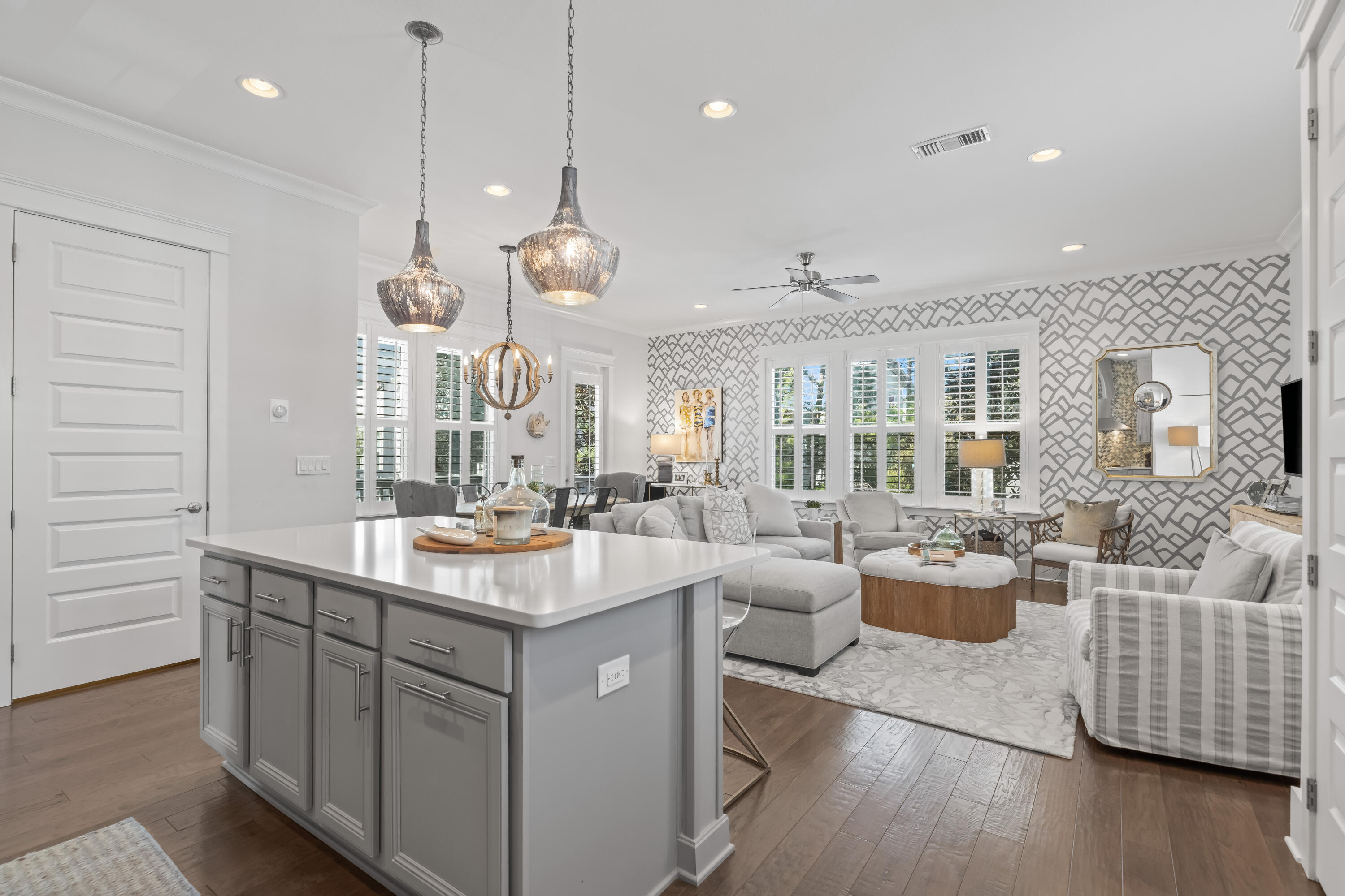 HIGHLAND PARKS - Residential