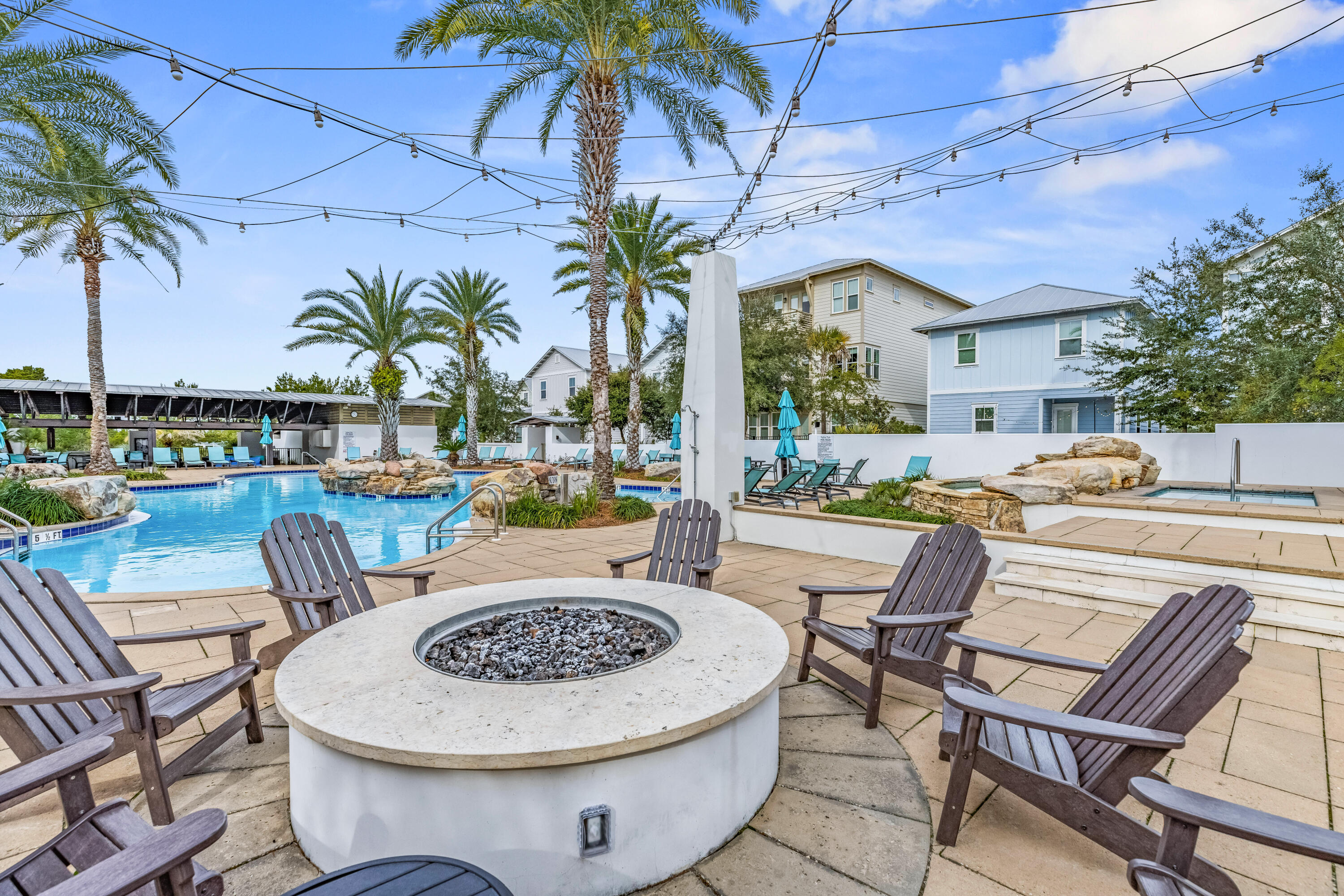 HIGHLAND PARKS - Residential