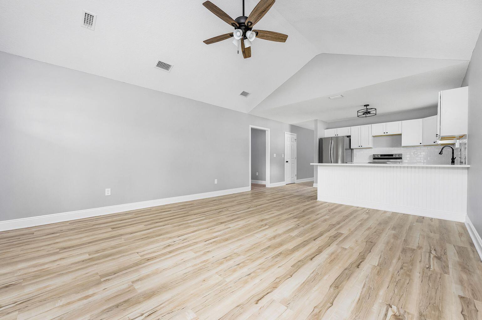 CV PINES/TRIPLE LAKE - Residential