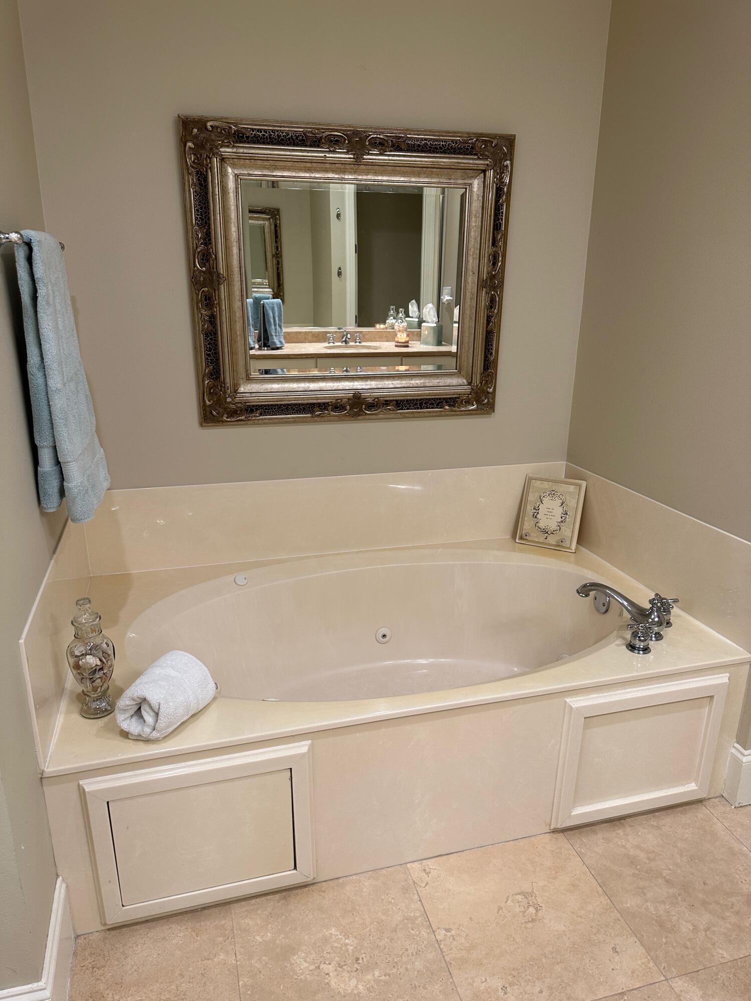 DEL MAR AT SANDESTIN - Residential