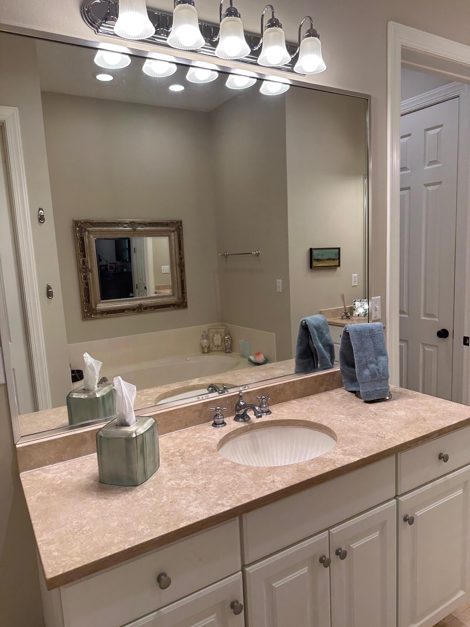 DEL MAR AT SANDESTIN - Residential