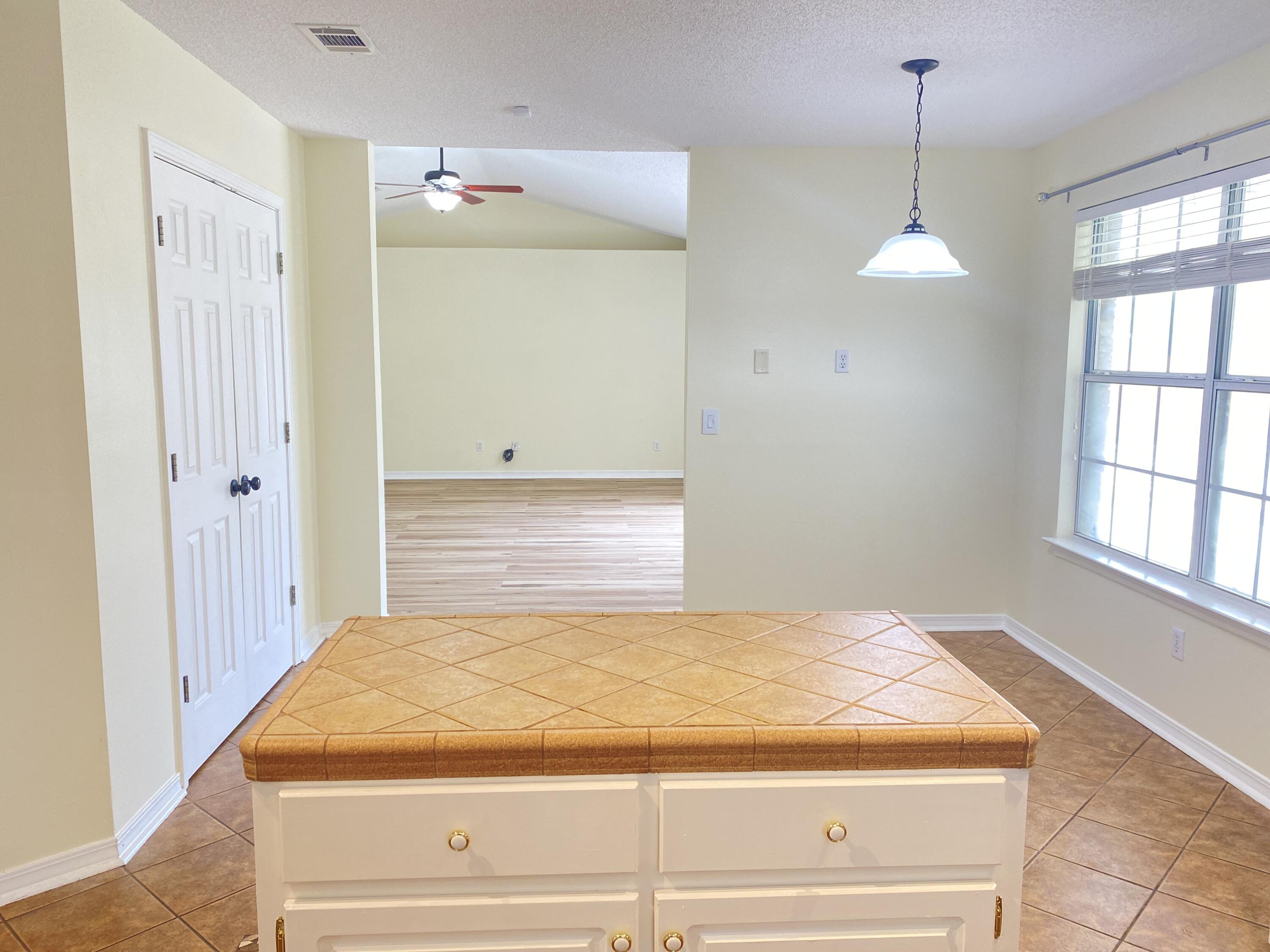 CHEROKEE BEND S/D PH 2 - Residential