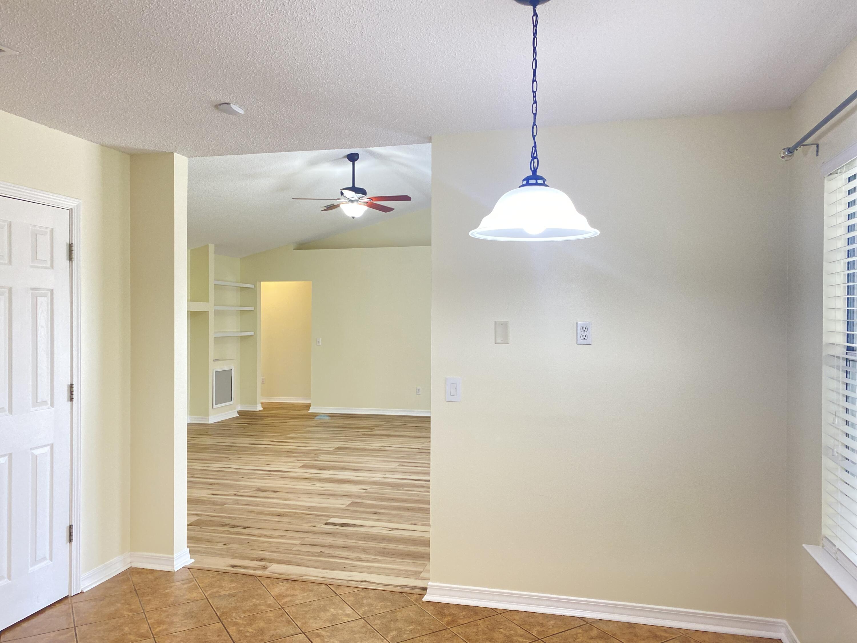 CHEROKEE BEND S/D PH 2 - Residential