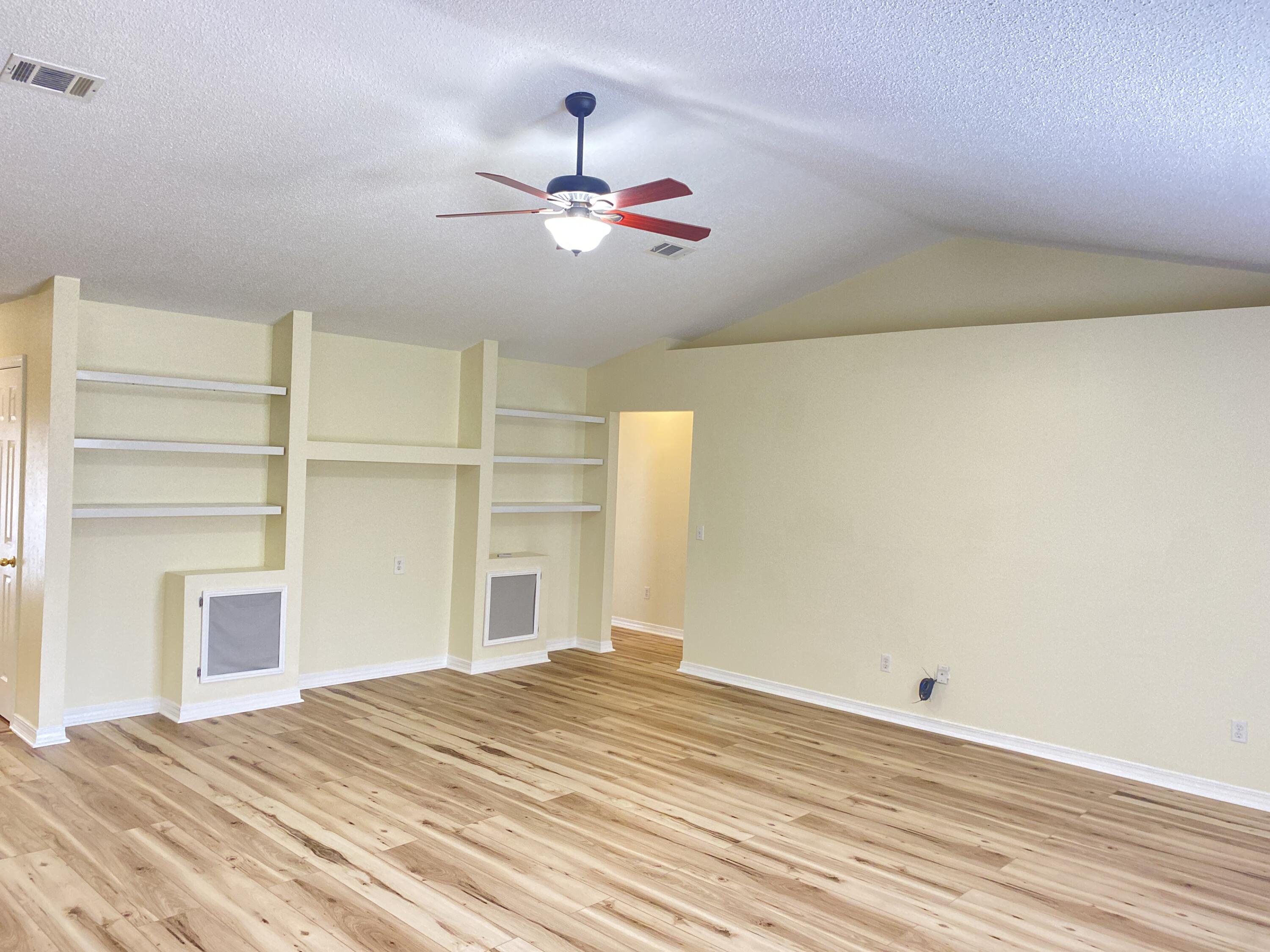 CHEROKEE BEND S/D PH 2 - Residential