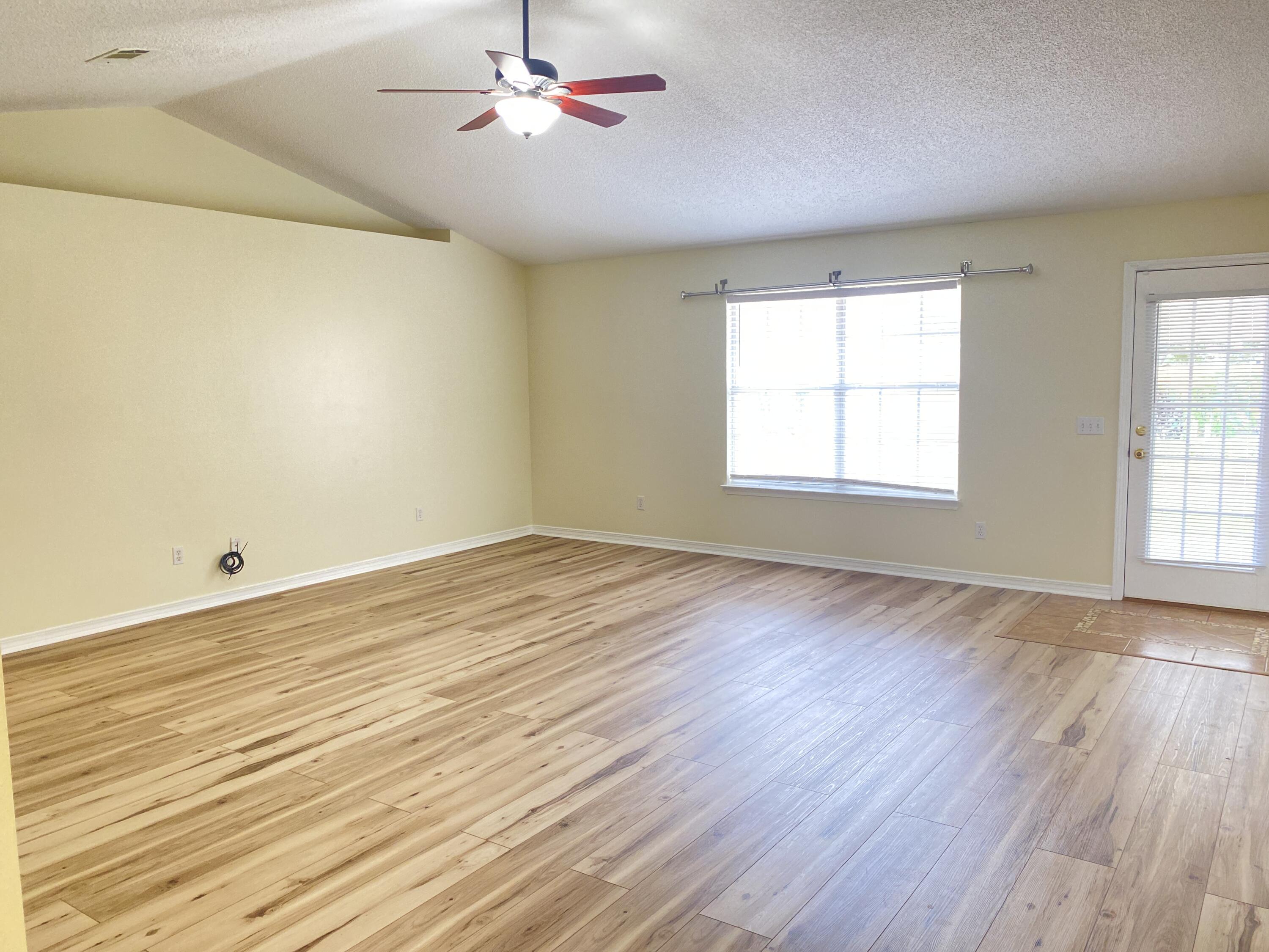 CHEROKEE BEND S/D PH 2 - Residential