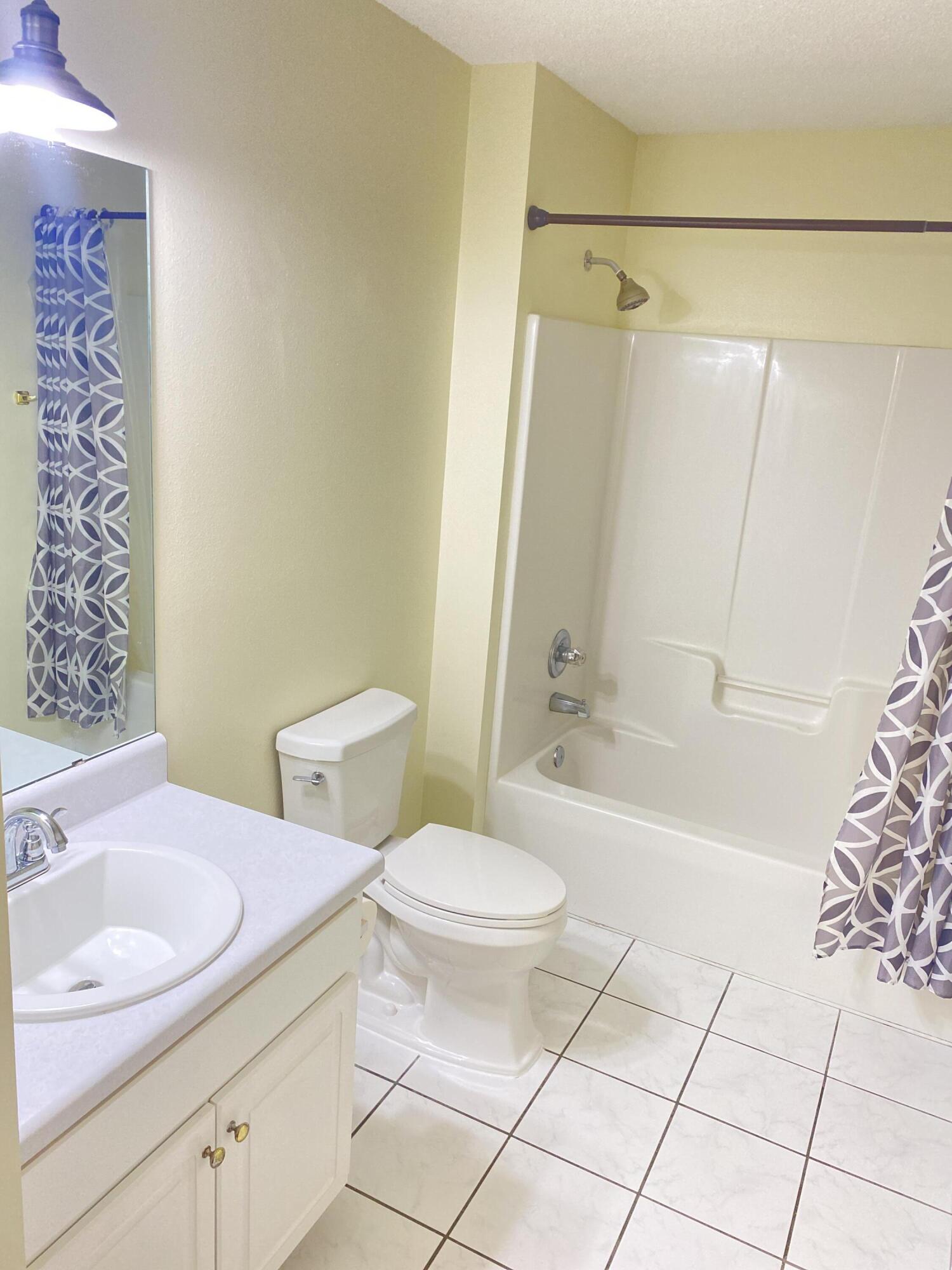 CHEROKEE BEND S/D PH 2 - Residential