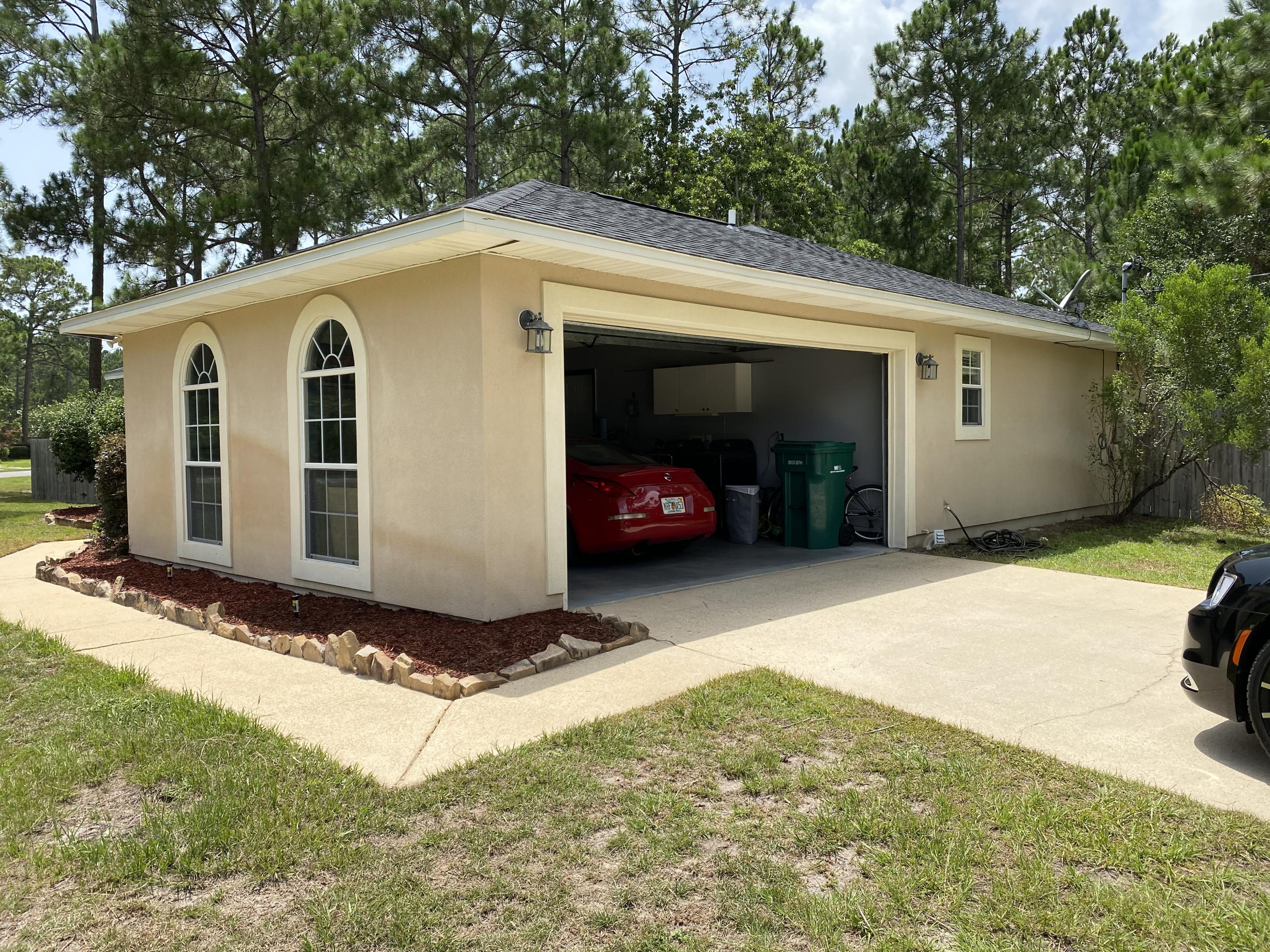 HOLLEY BY THE SEA - Residential