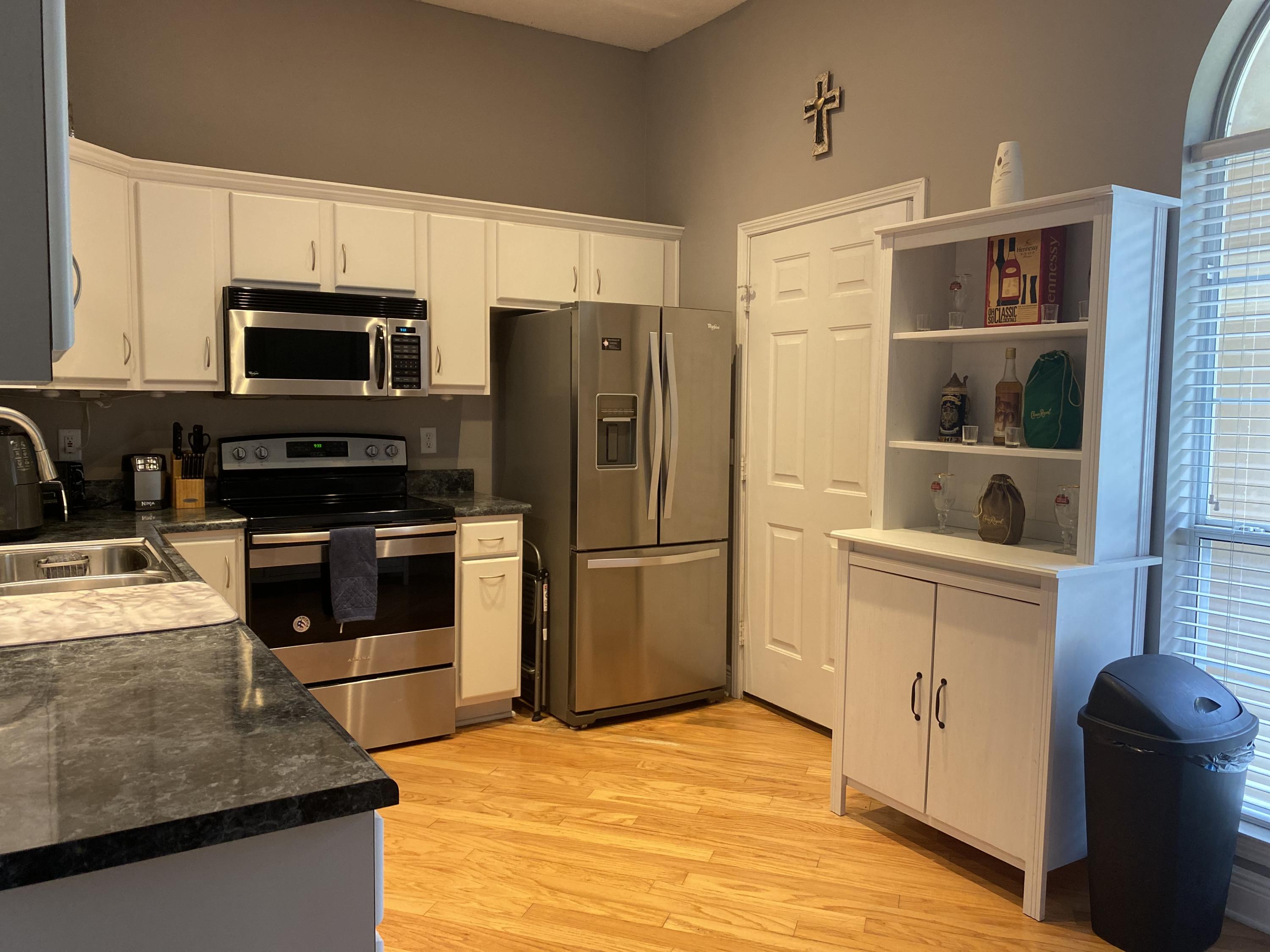 HOLLEY BY THE SEA - Residential