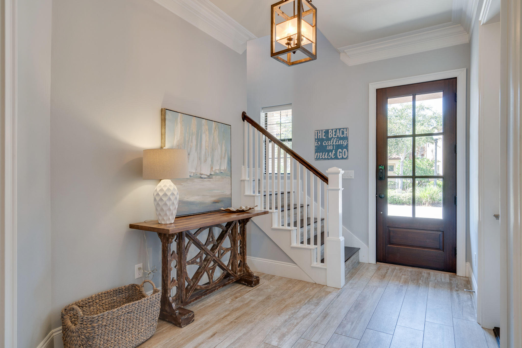 VILLA LAGO - Residential