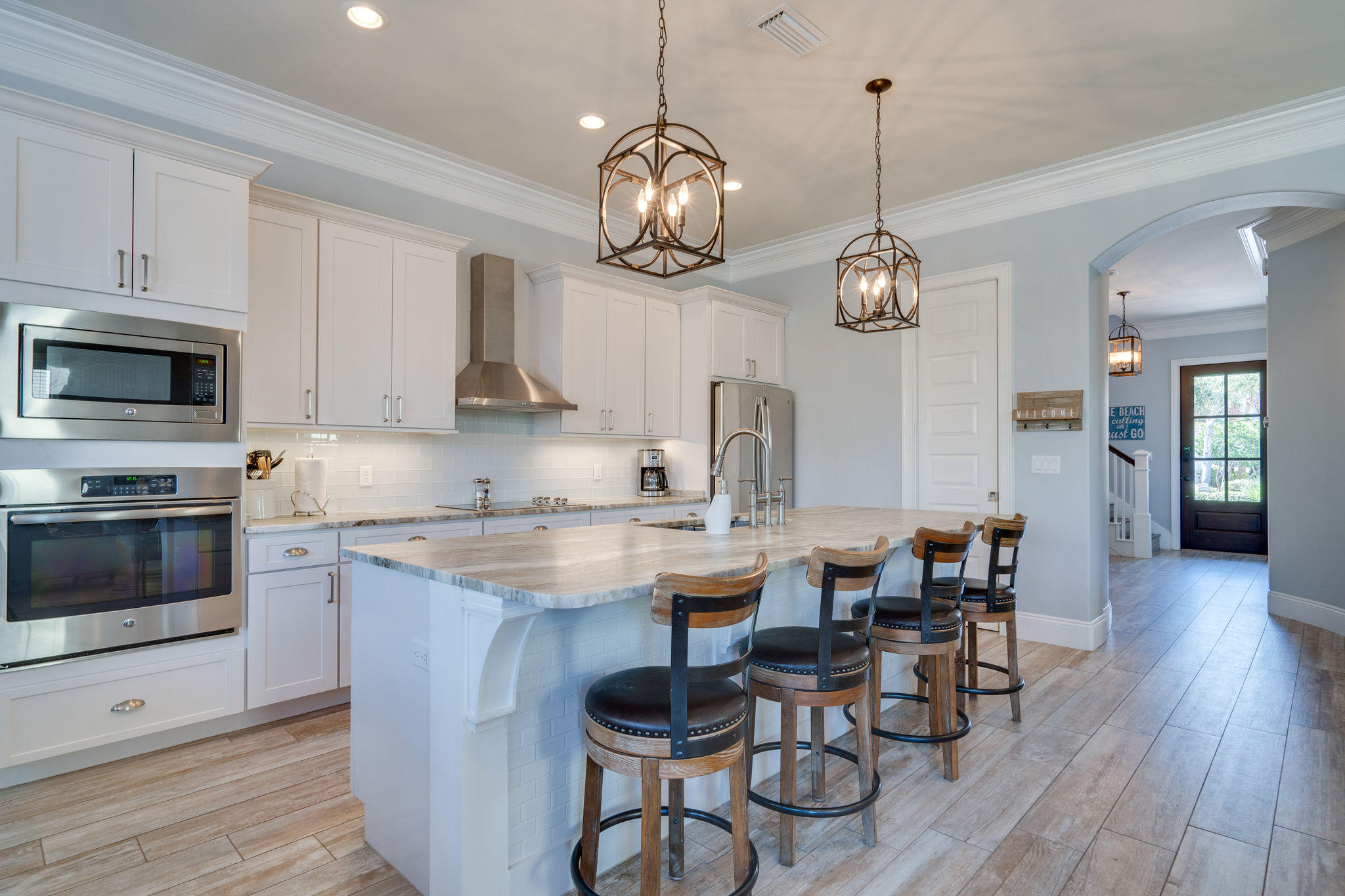 VILLA LAGO - Residential