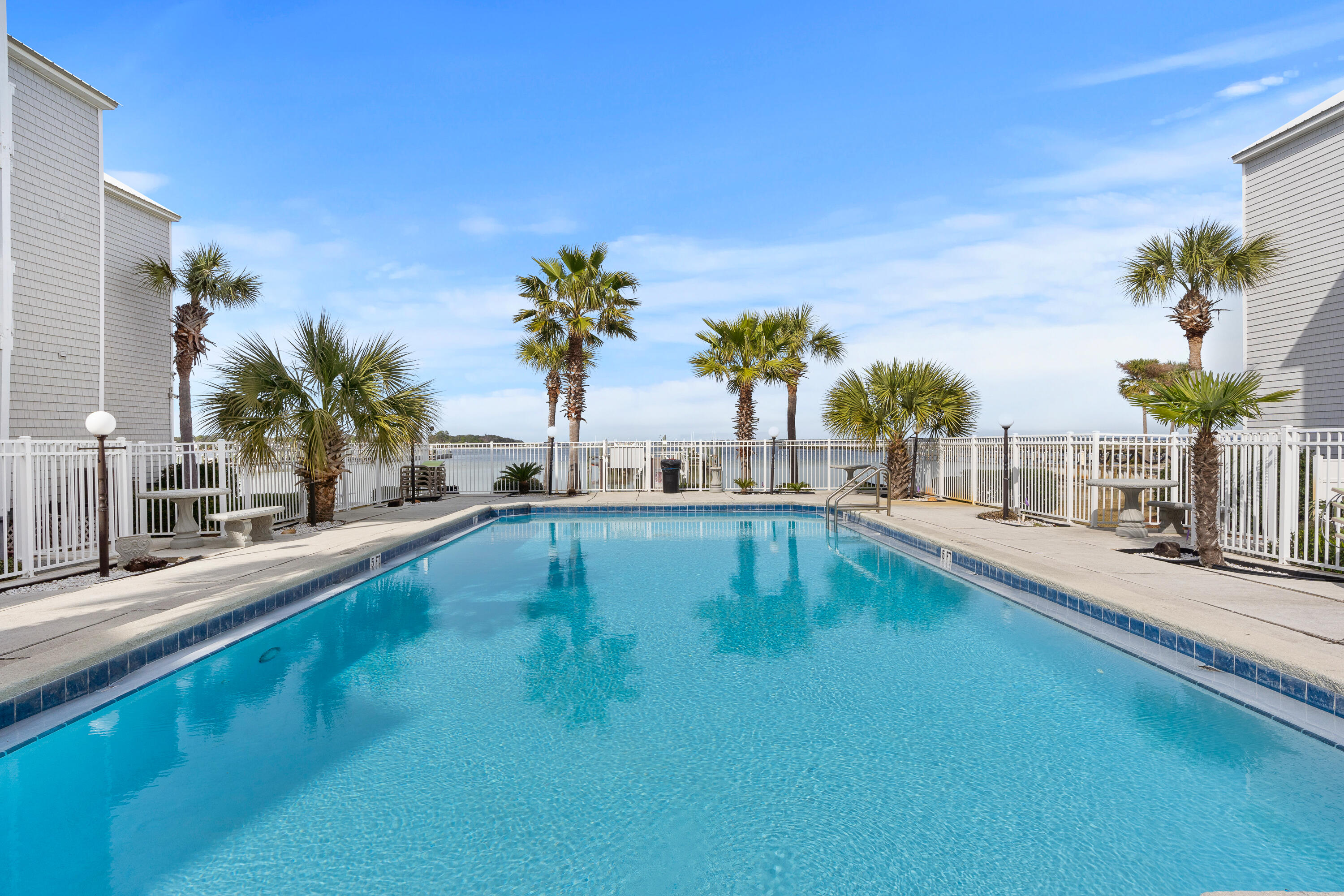 HERMITAGE CONDOMINIUM - Residential