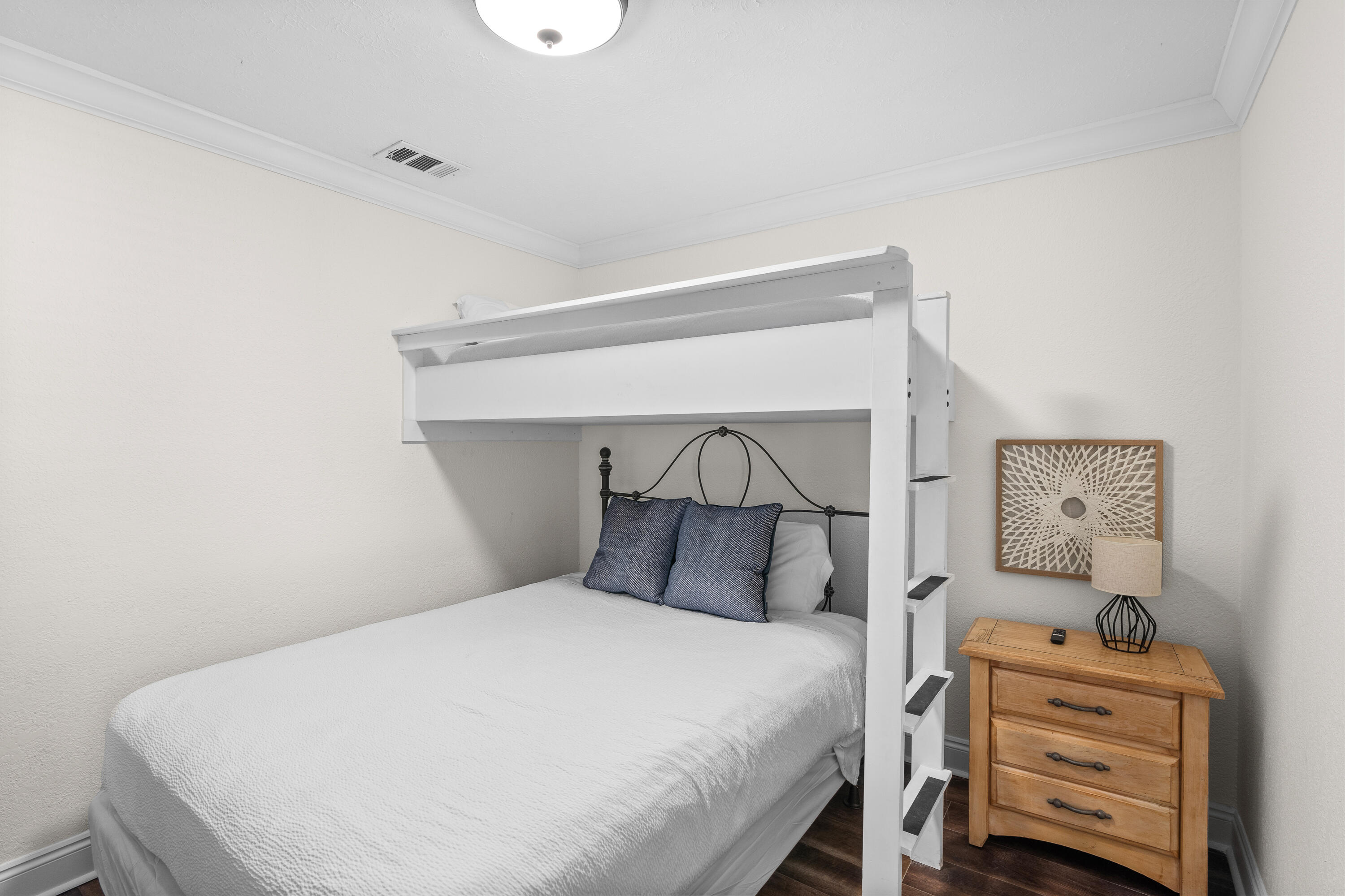 HERMITAGE CONDOMINIUM - Residential