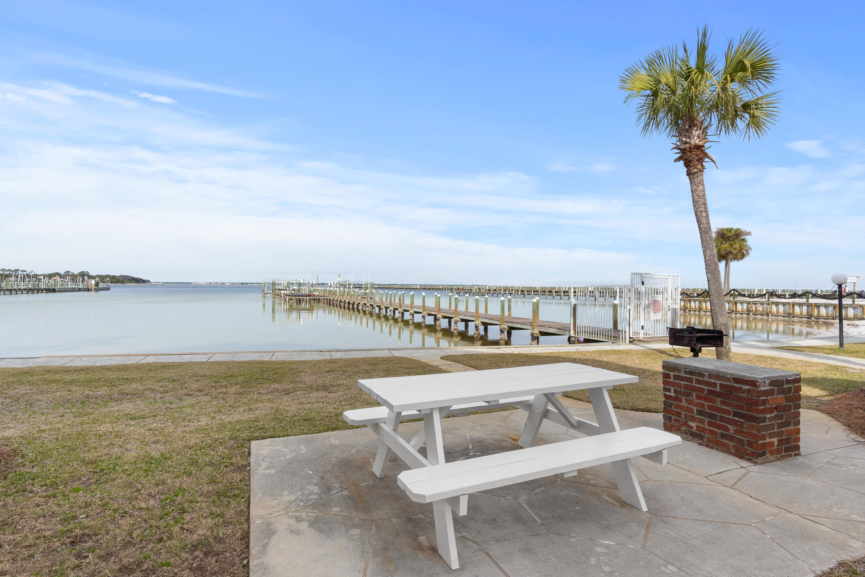 HERMITAGE CONDOMINIUM - Residential