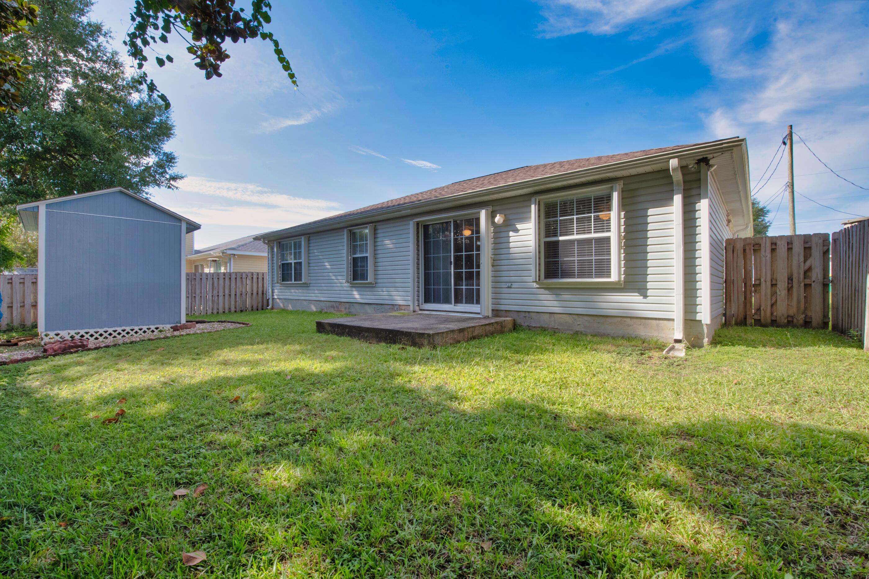 HARLAN SQUARE S/D - Residential