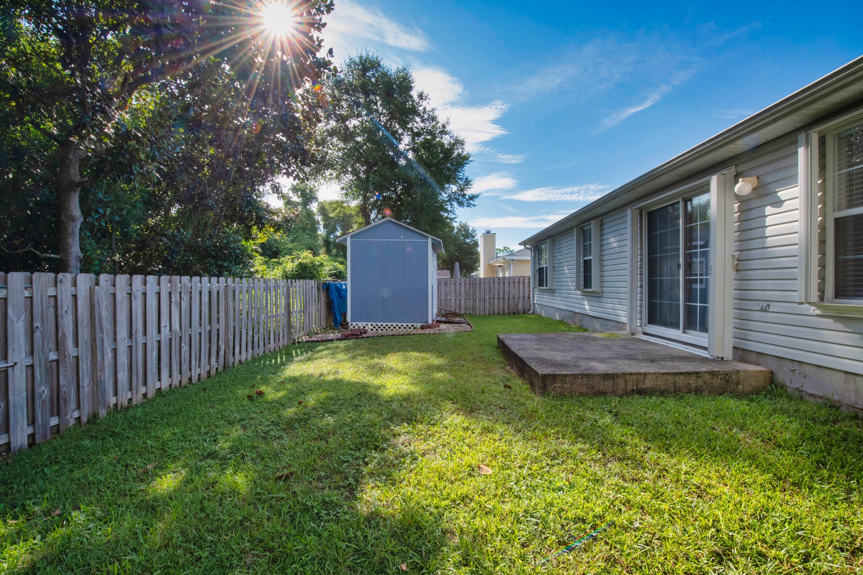 HARLAN SQUARE S/D - Residential