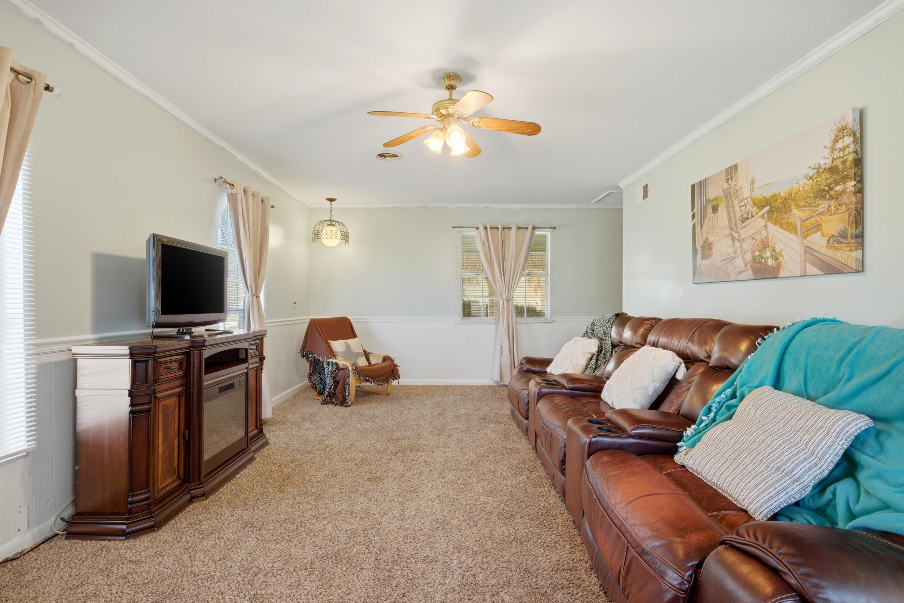 SANTA ROSA SHORES - Residential