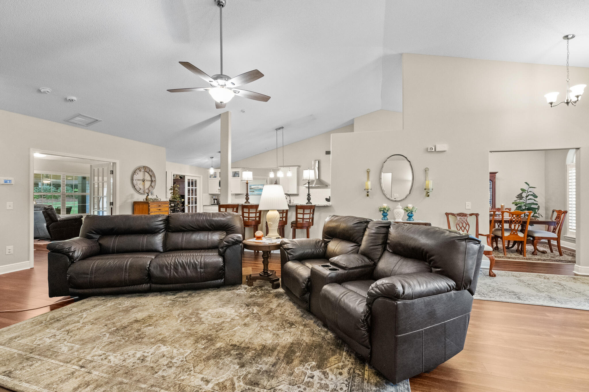 FOX VALLEY - Residential