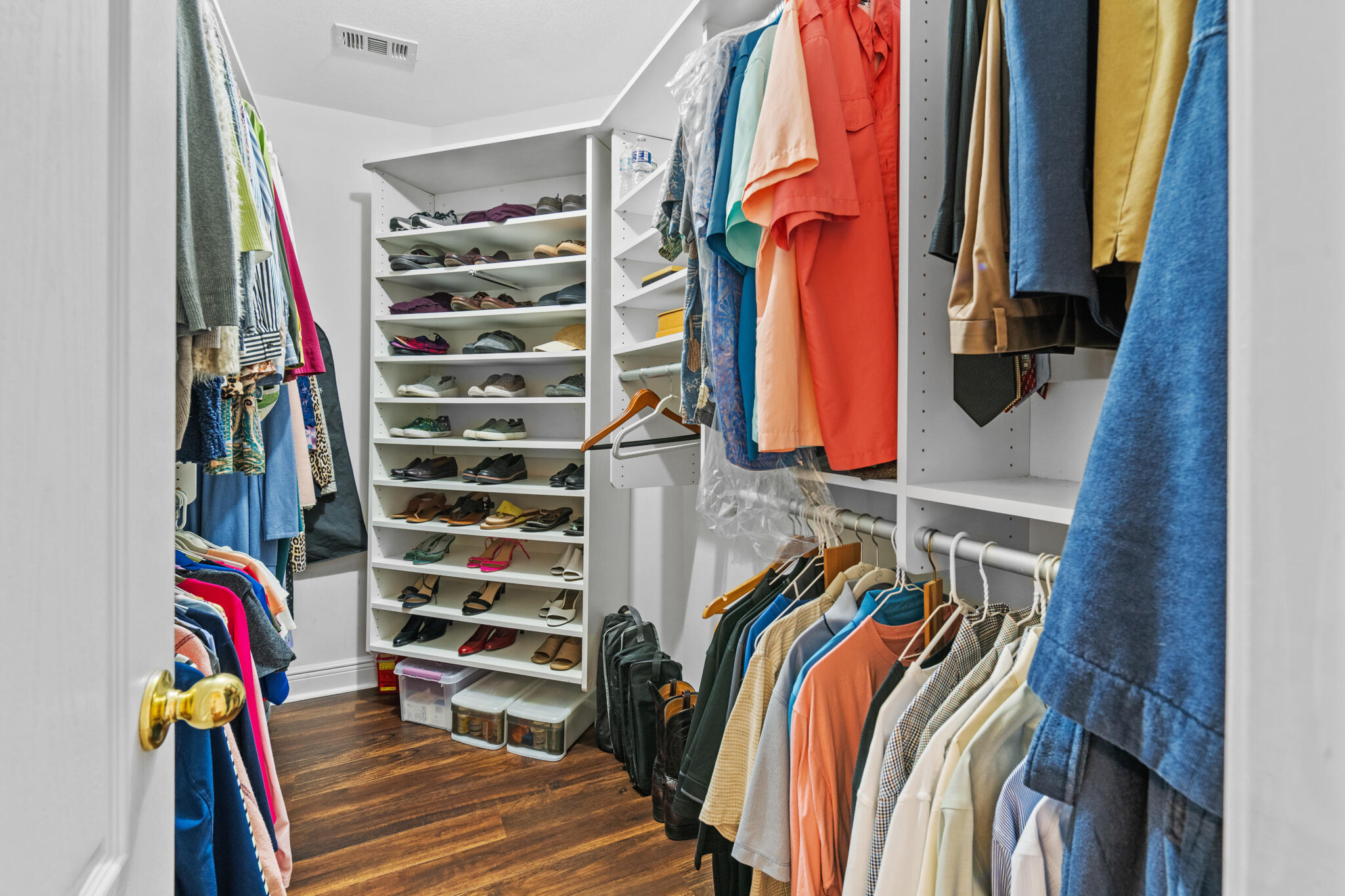 FOX VALLEY - Residential