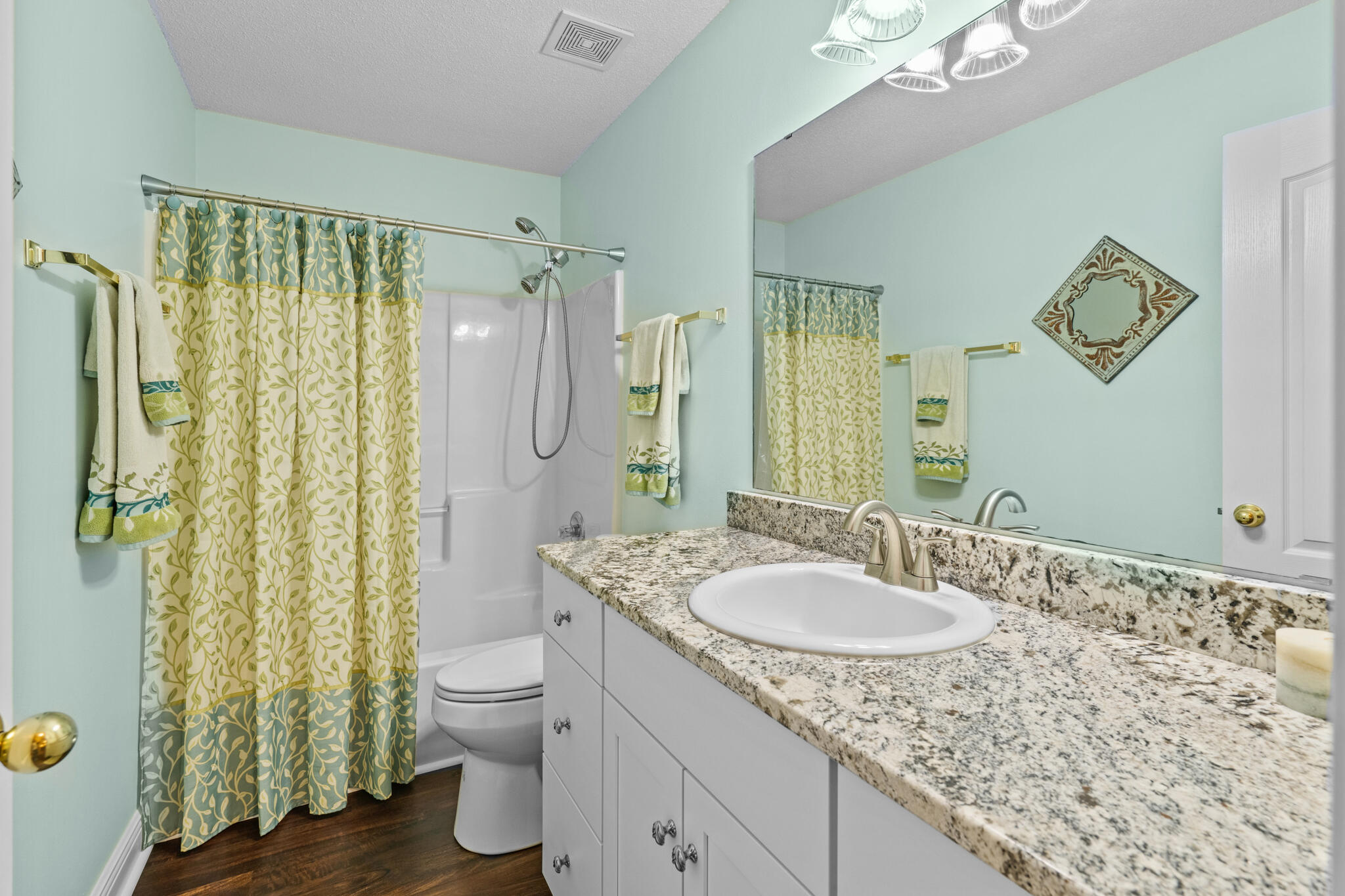 FOX VALLEY - Residential