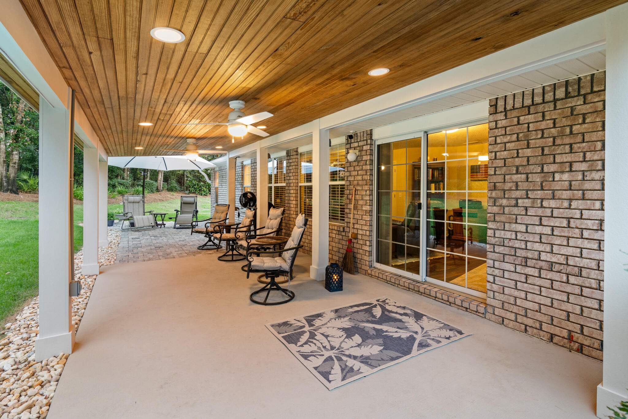 FOX VALLEY - Residential