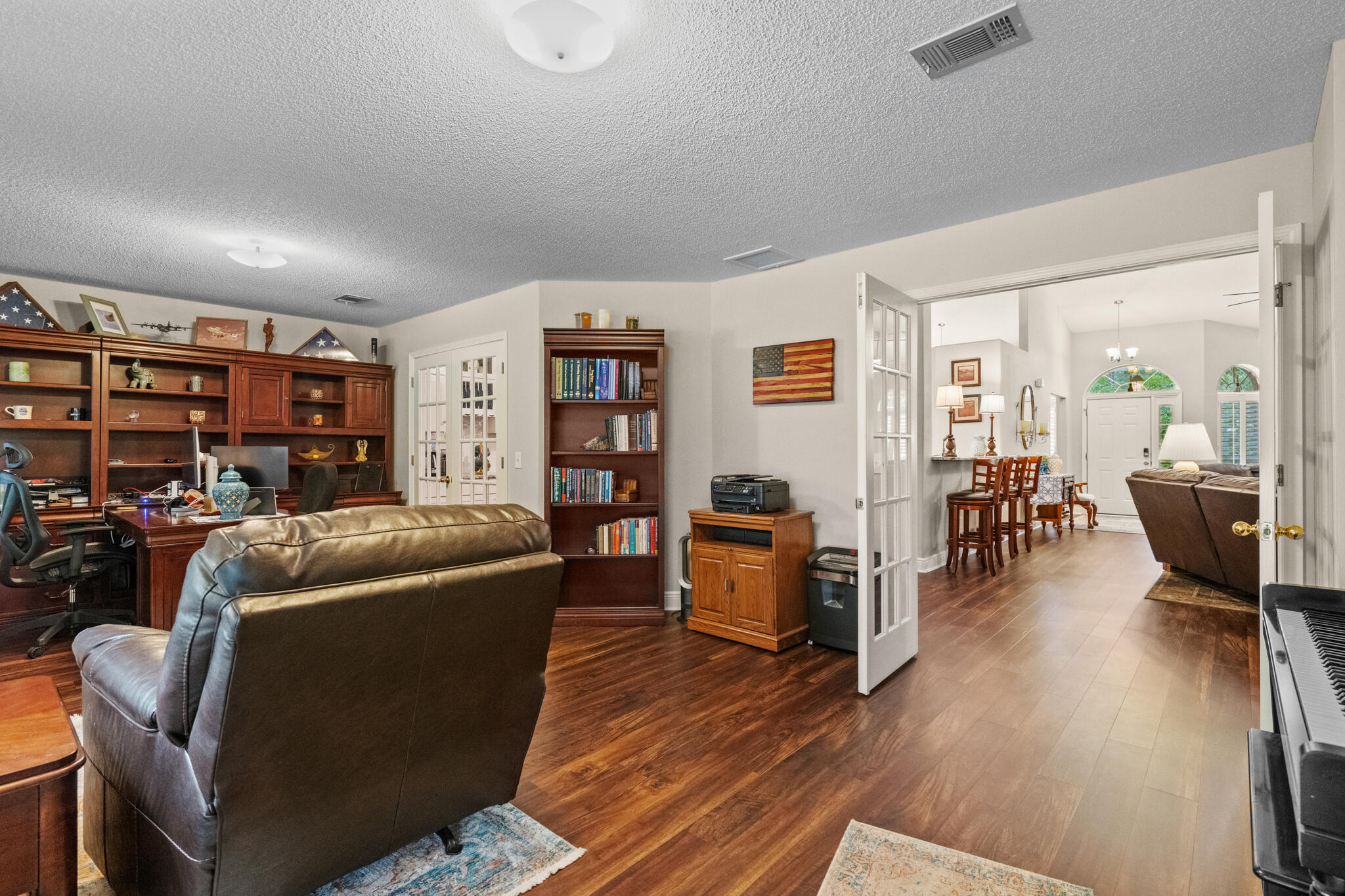 FOX VALLEY - Residential