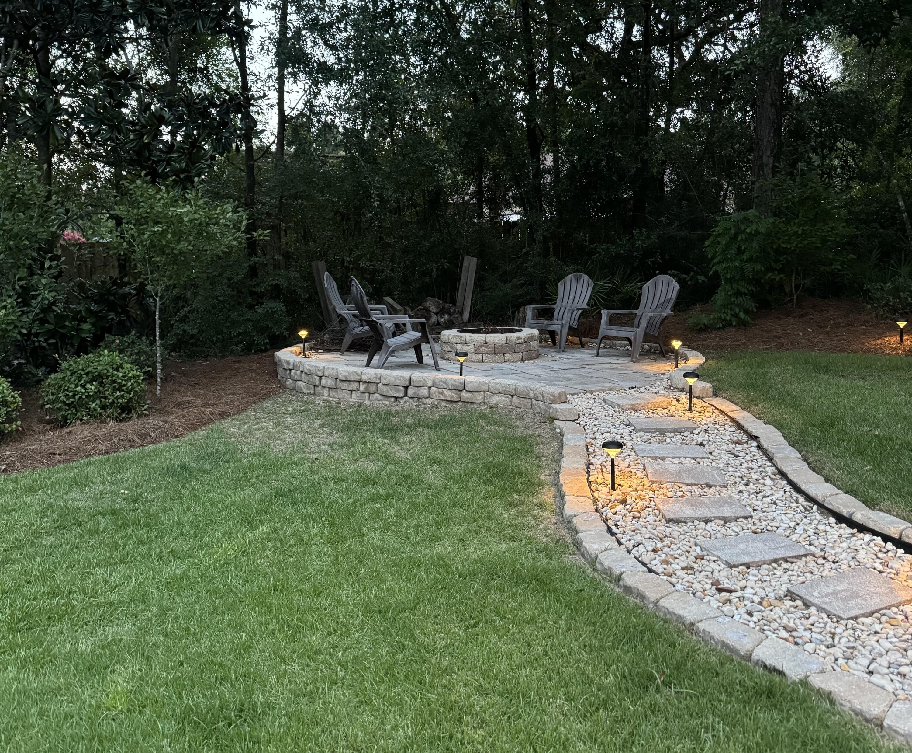 FOX VALLEY - Residential