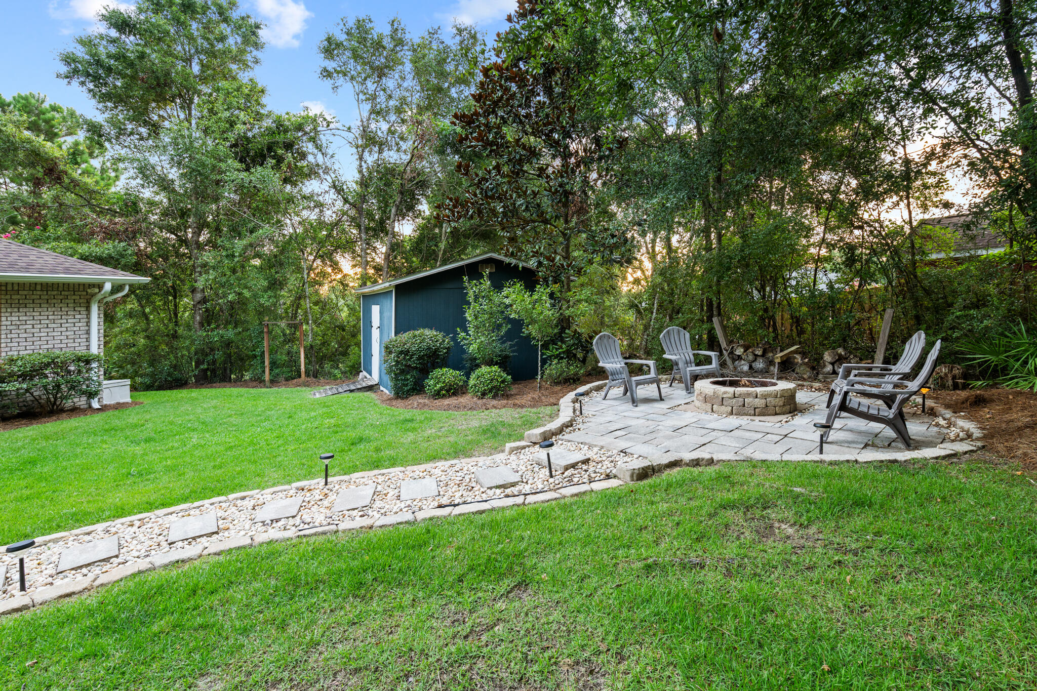 FOX VALLEY - Residential