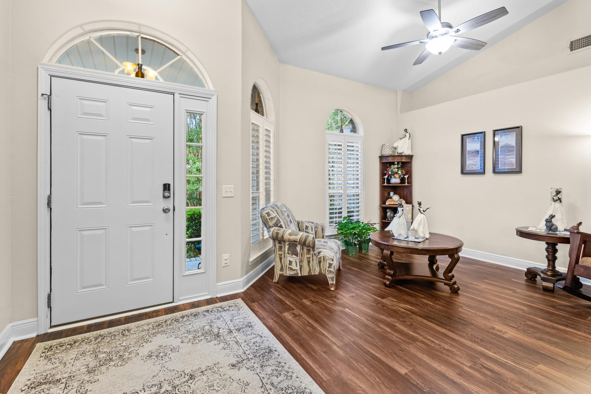 FOX VALLEY - Residential