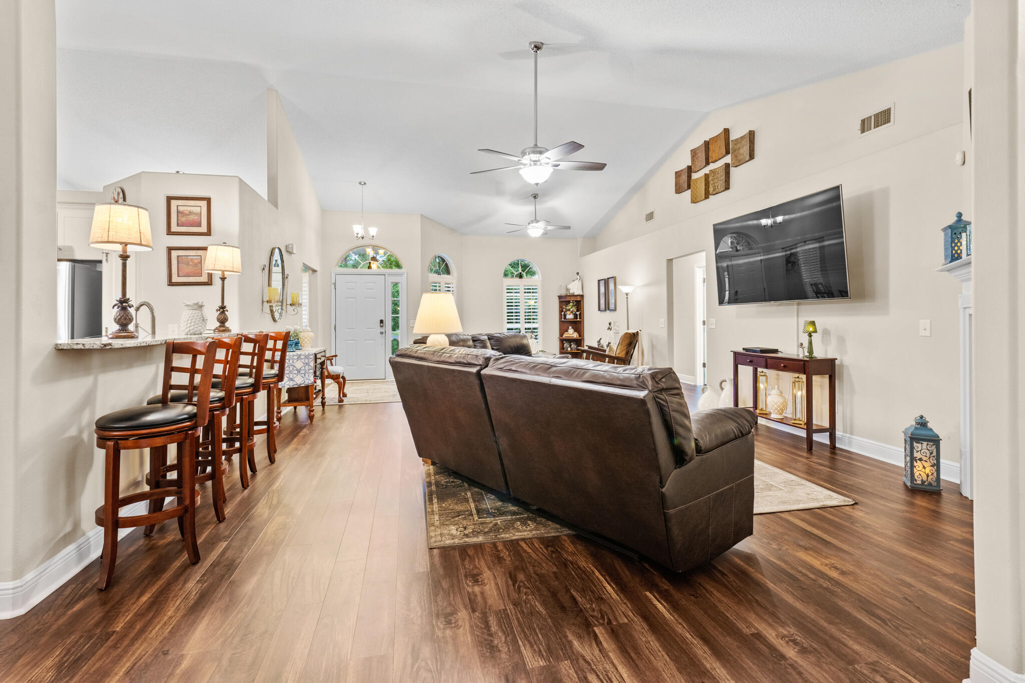 FOX VALLEY - Residential