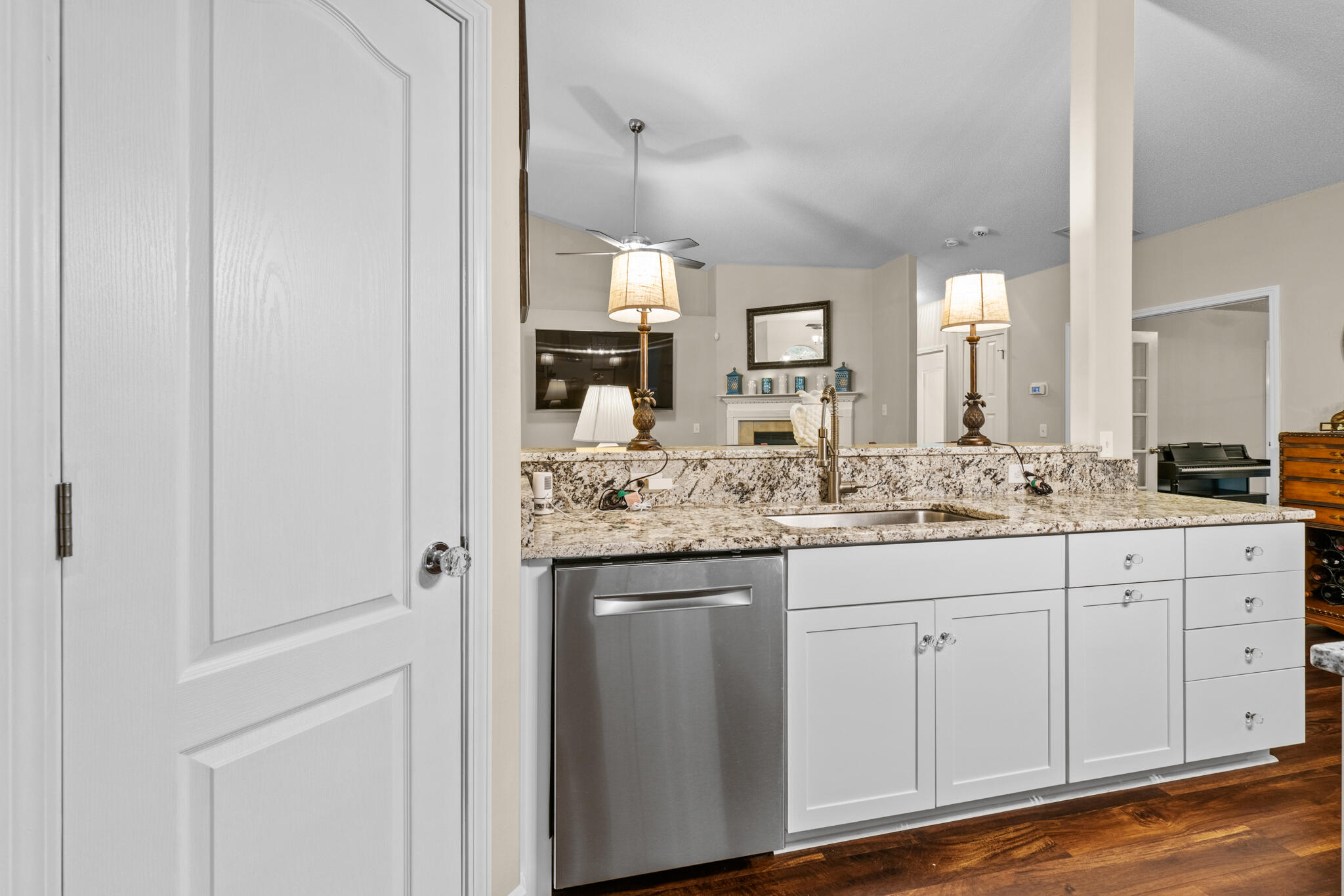 FOX VALLEY - Residential