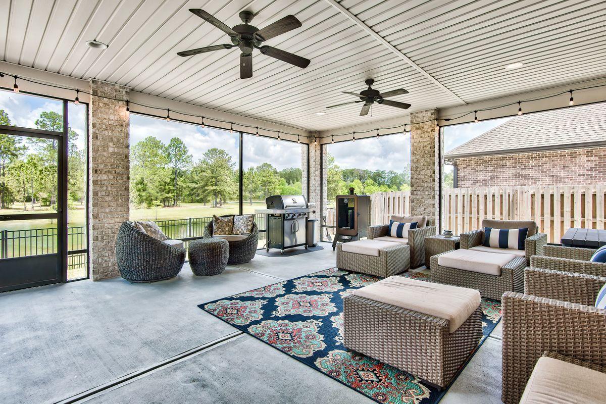 HAMMOCK BAY - Residential