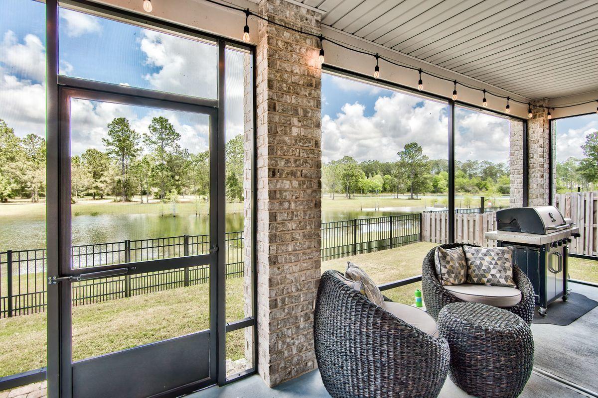 HAMMOCK BAY - Residential