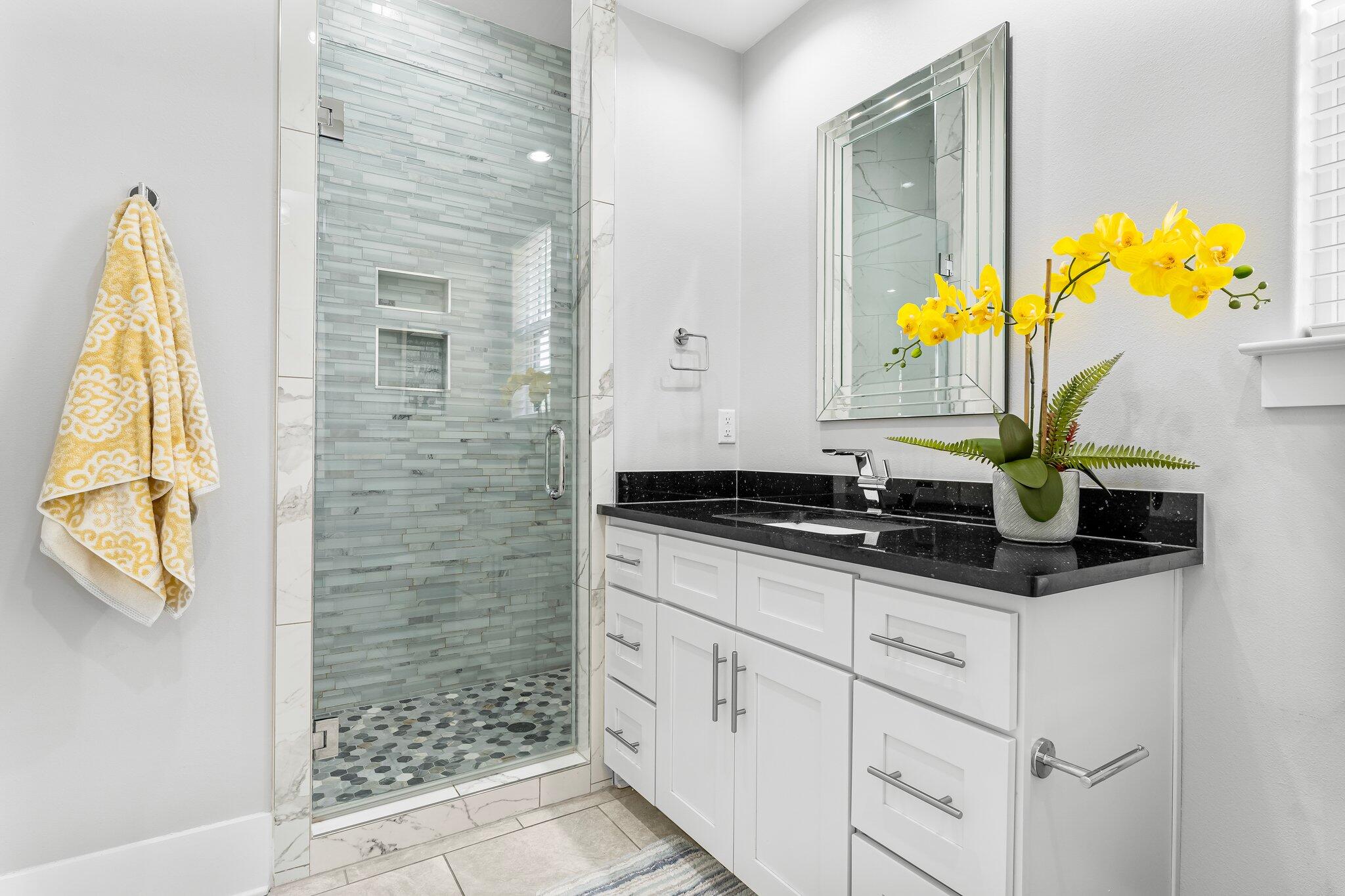 VILLA LAGO - Residential Lease