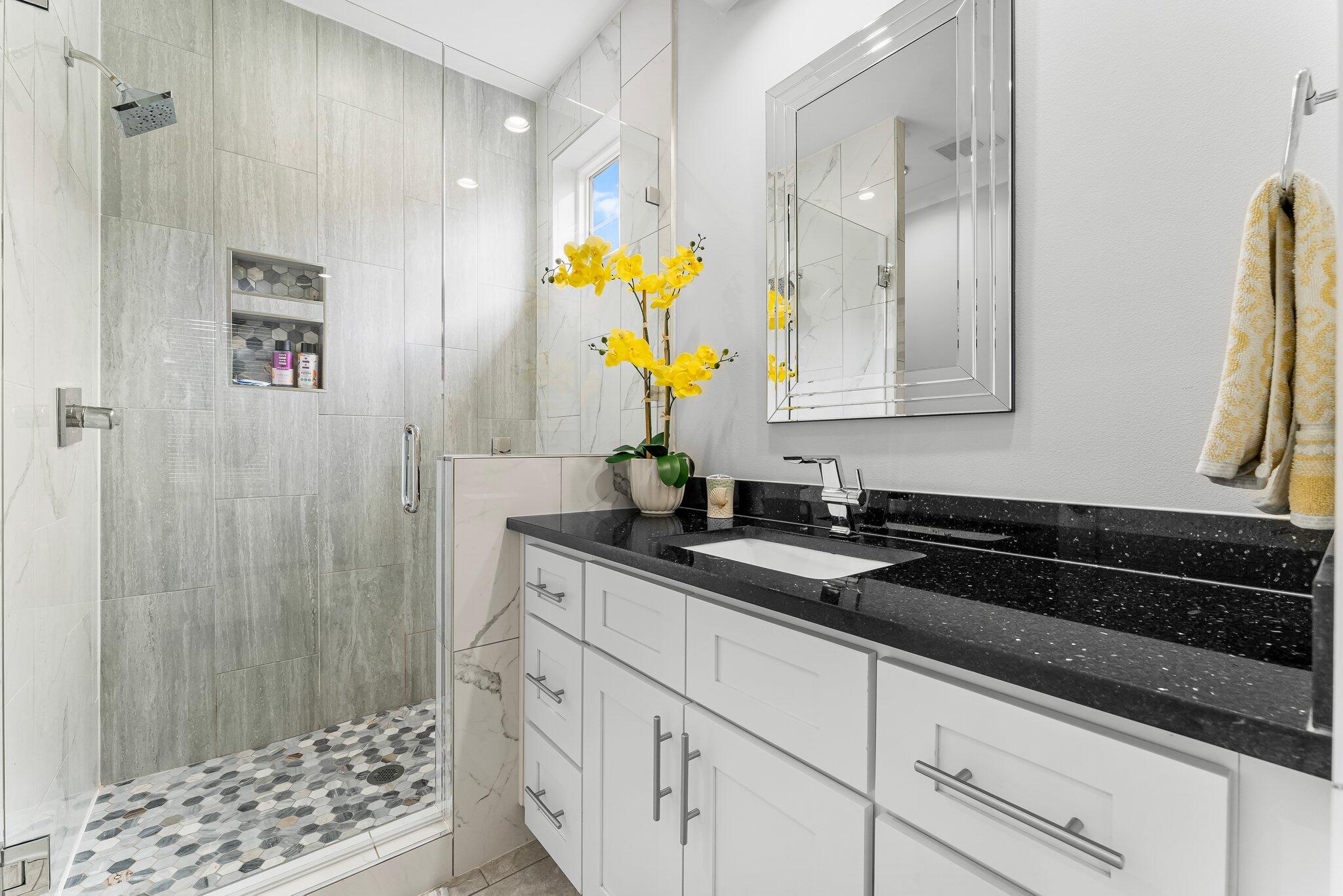 VILLA LAGO - Residential Lease