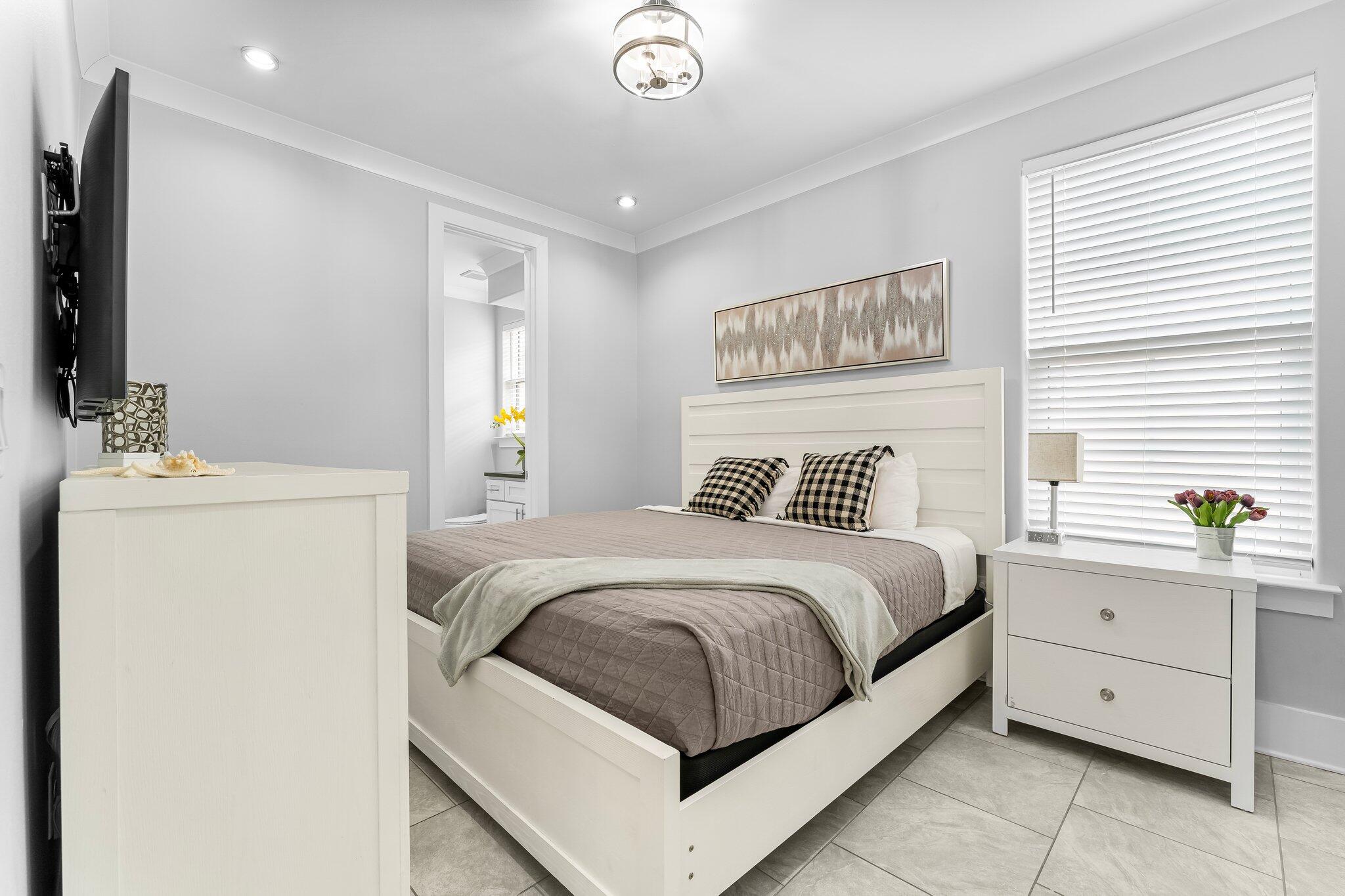 VILLA LAGO - Residential Lease