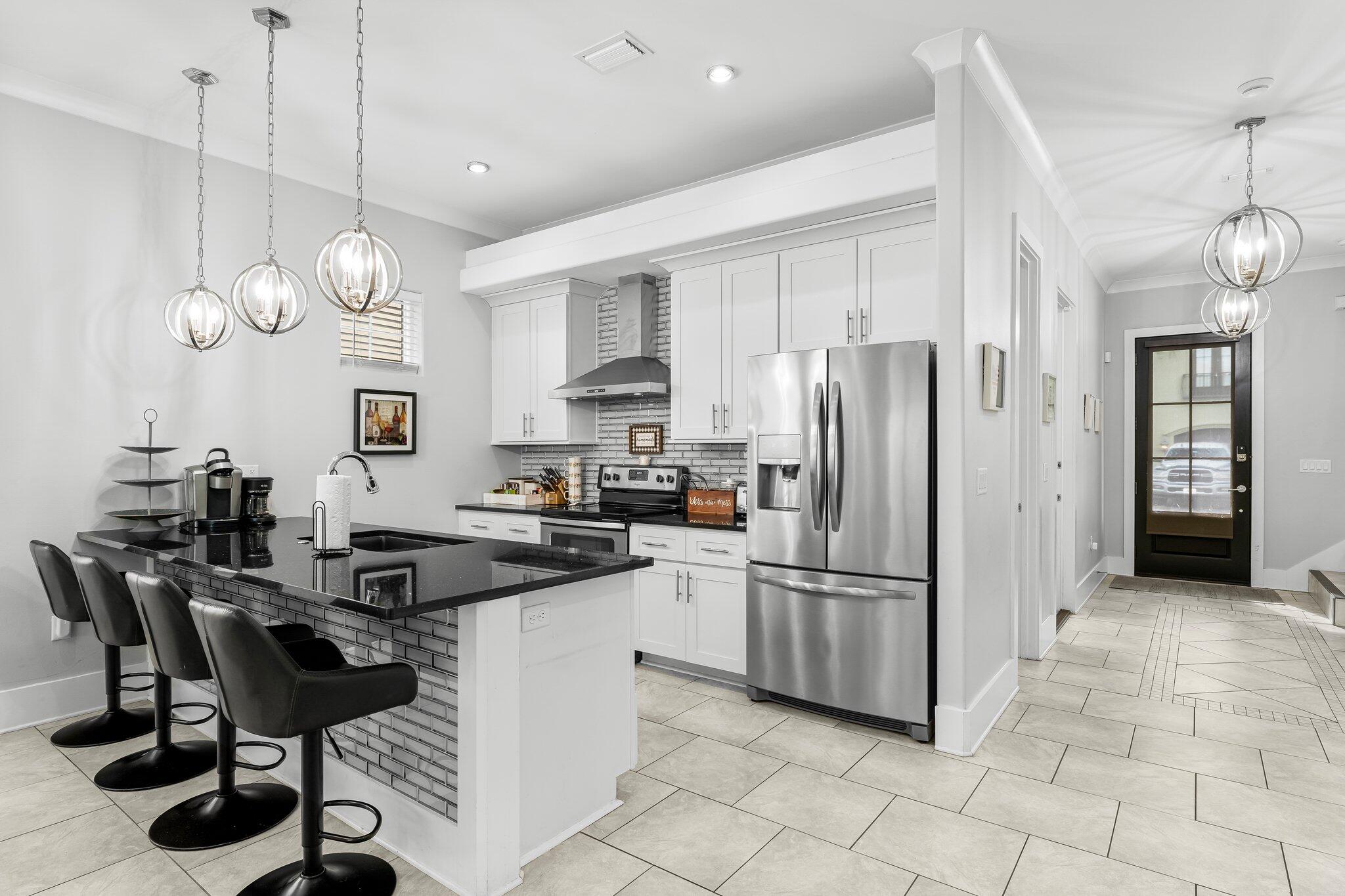 VILLA LAGO - Residential Lease