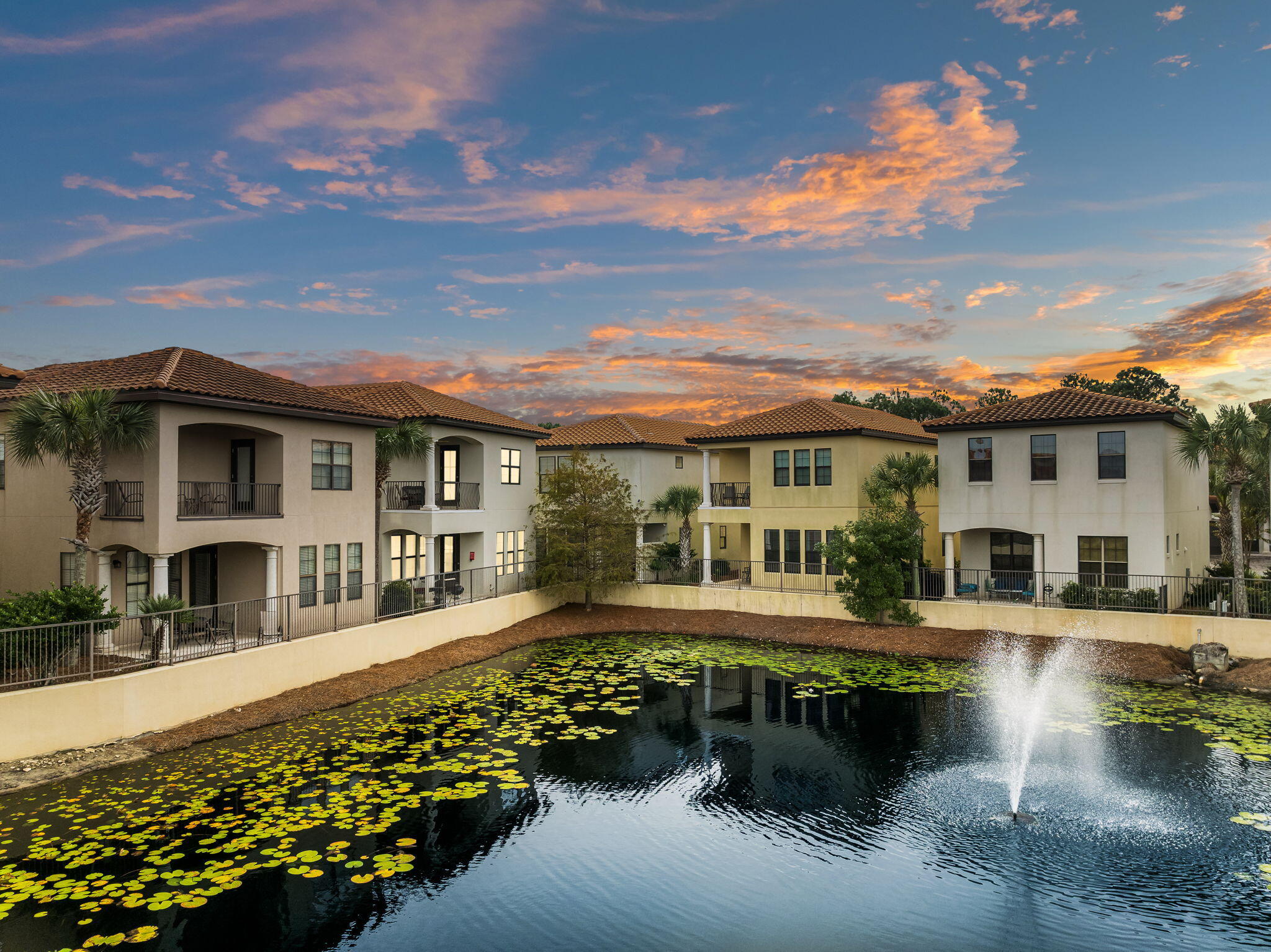 VILLA LAGO - Residential Lease