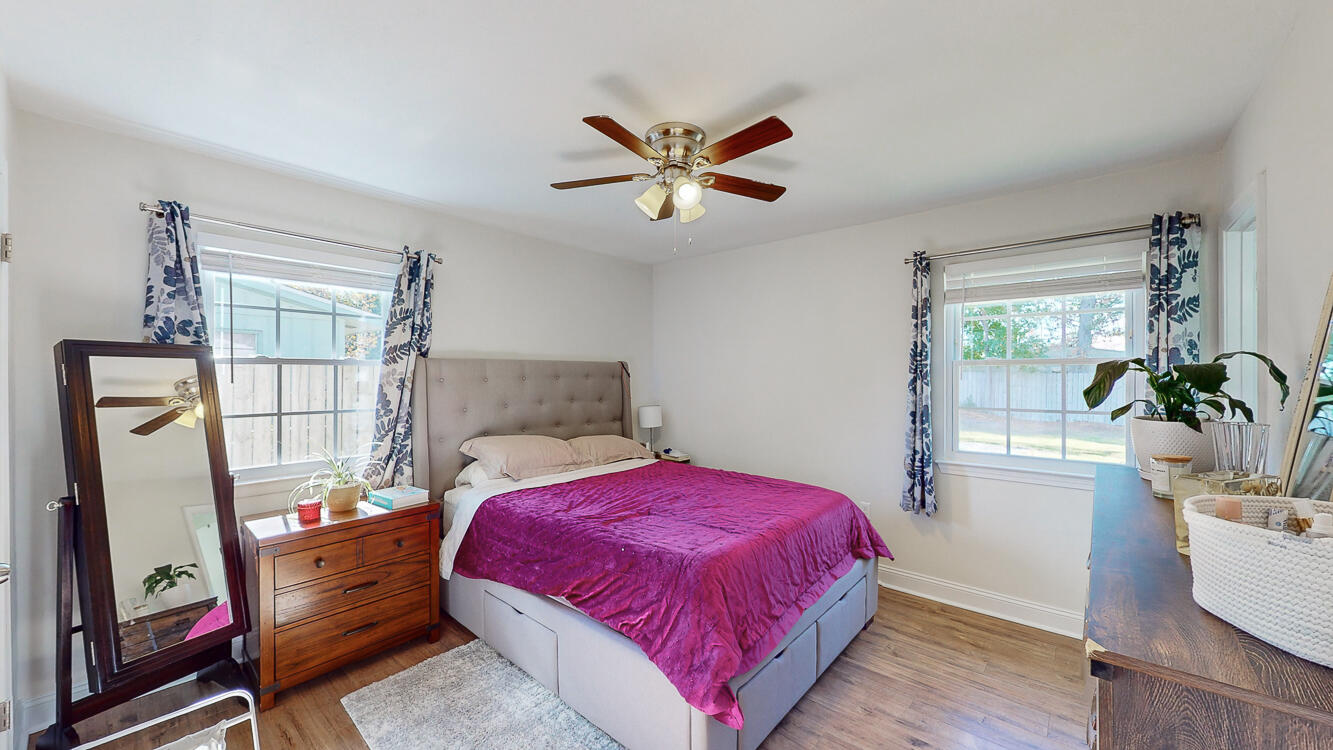 OAKLAND - Residential