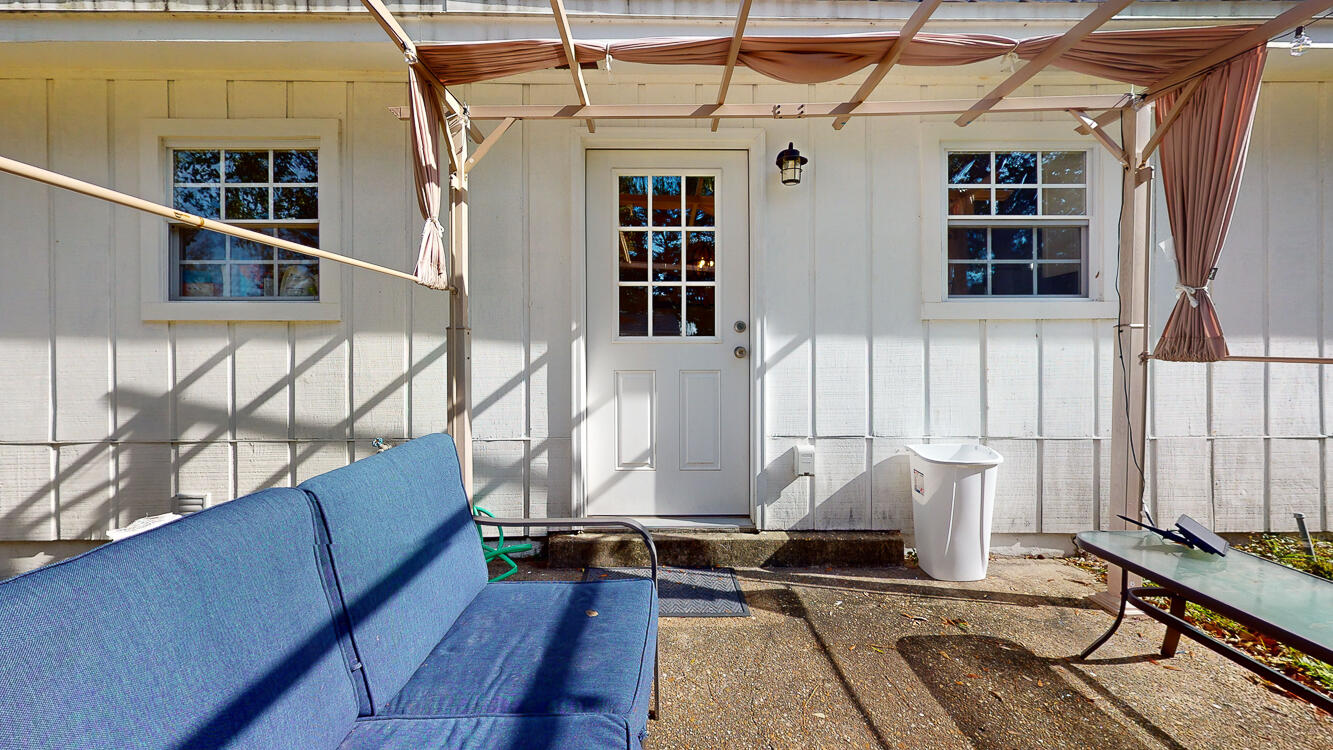 OAKLAND - Residential