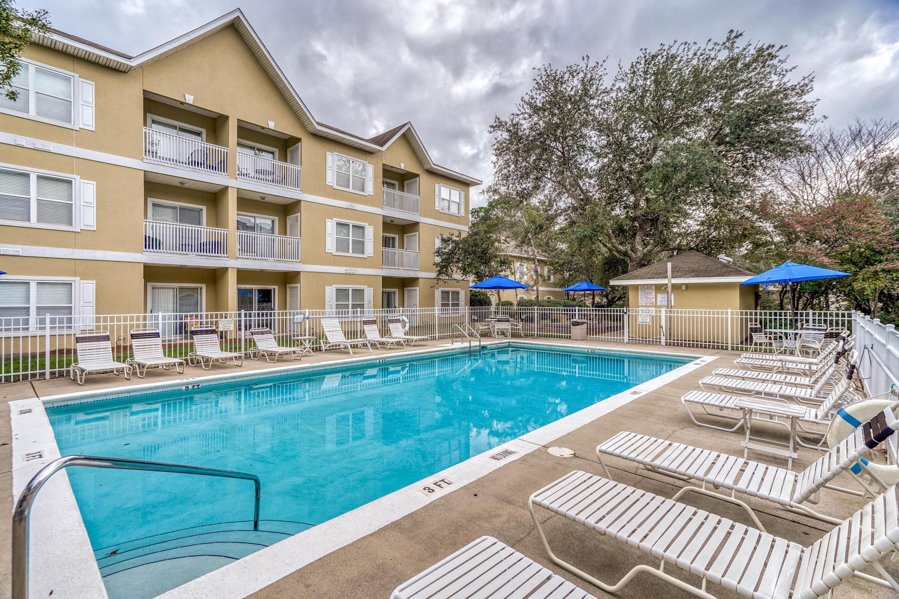 Herons Watch Condo - Residential