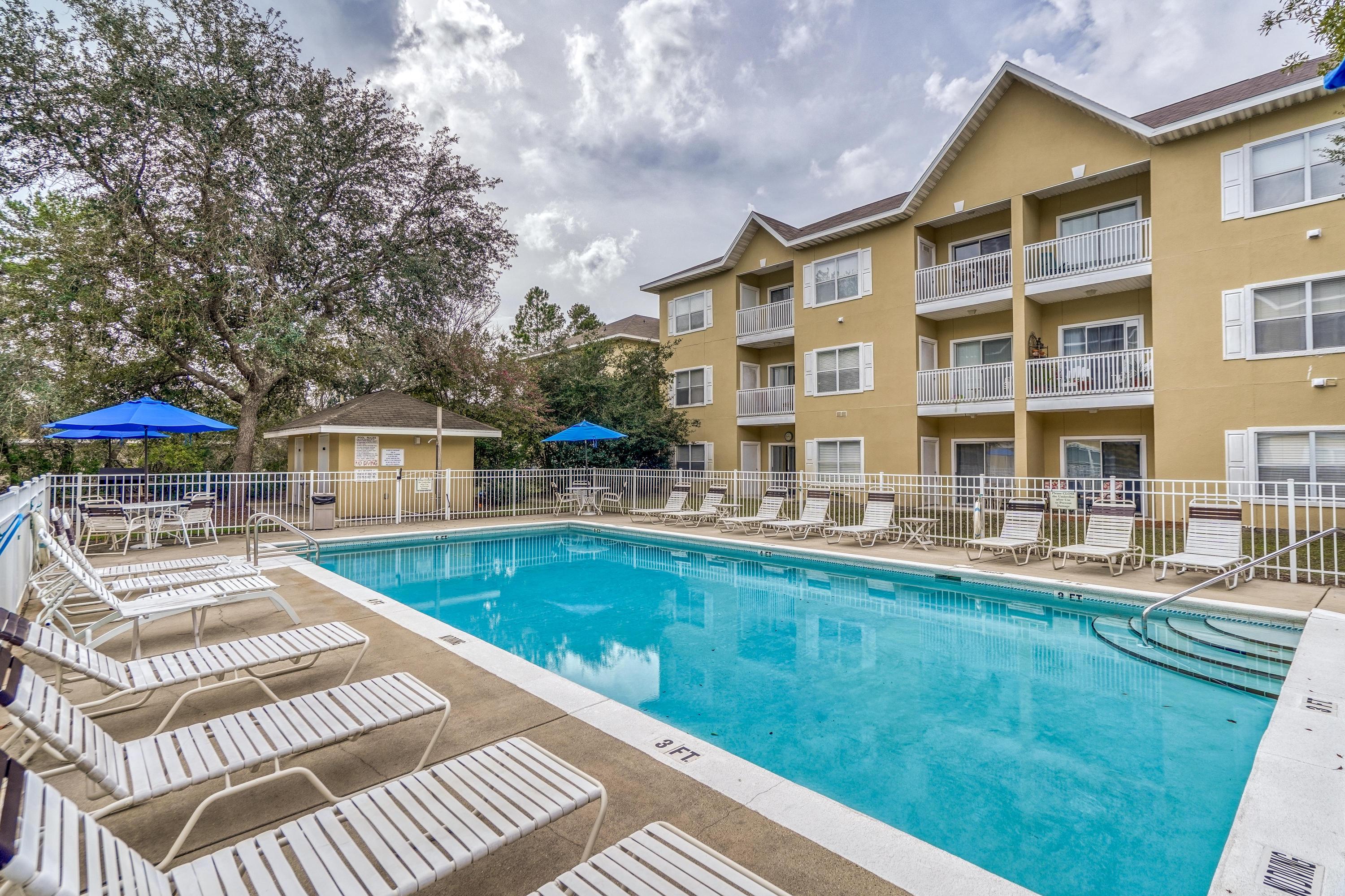 Herons Watch Condo - Residential